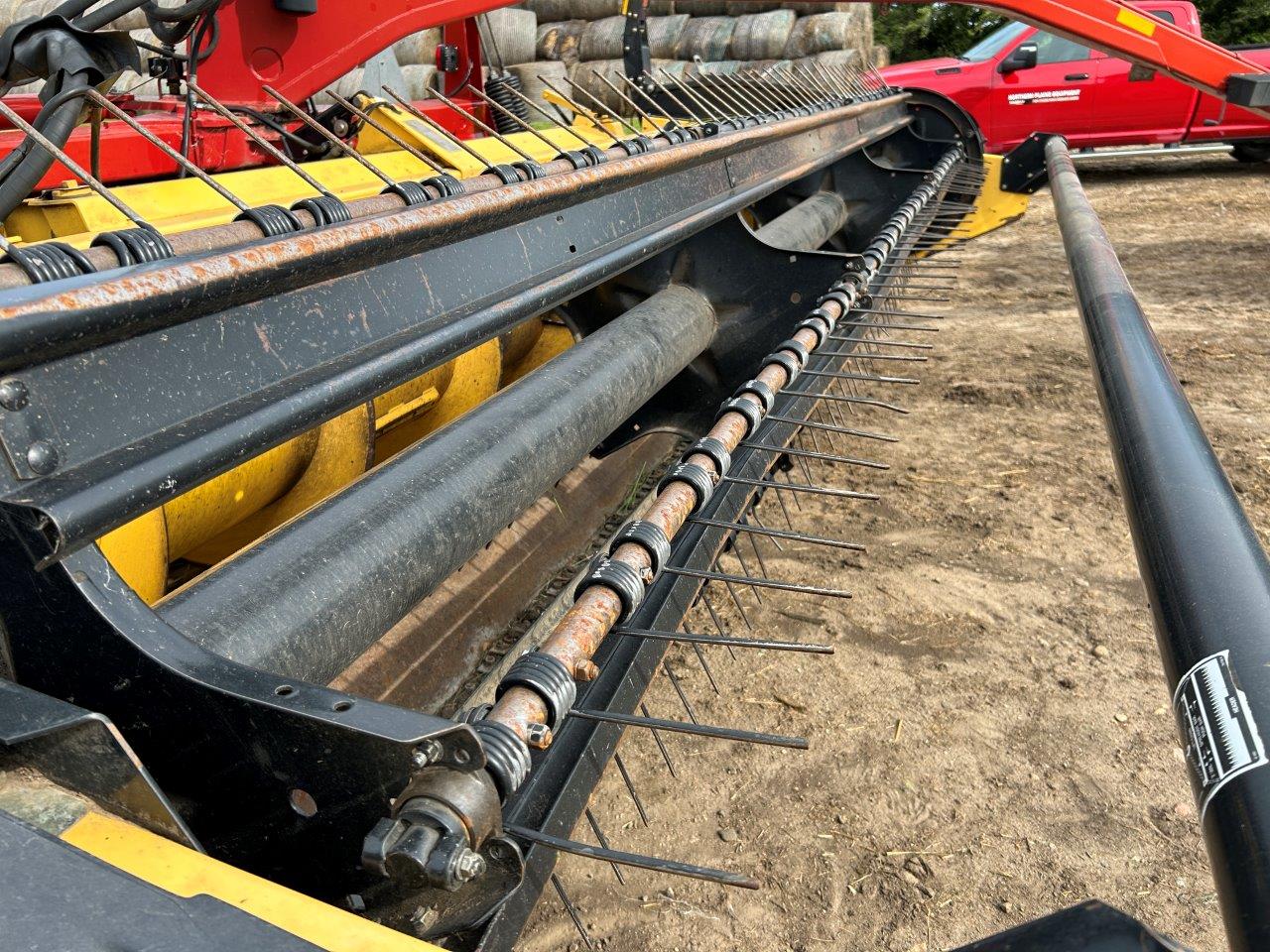 2011 New Holland H7150 Mower Conditioner