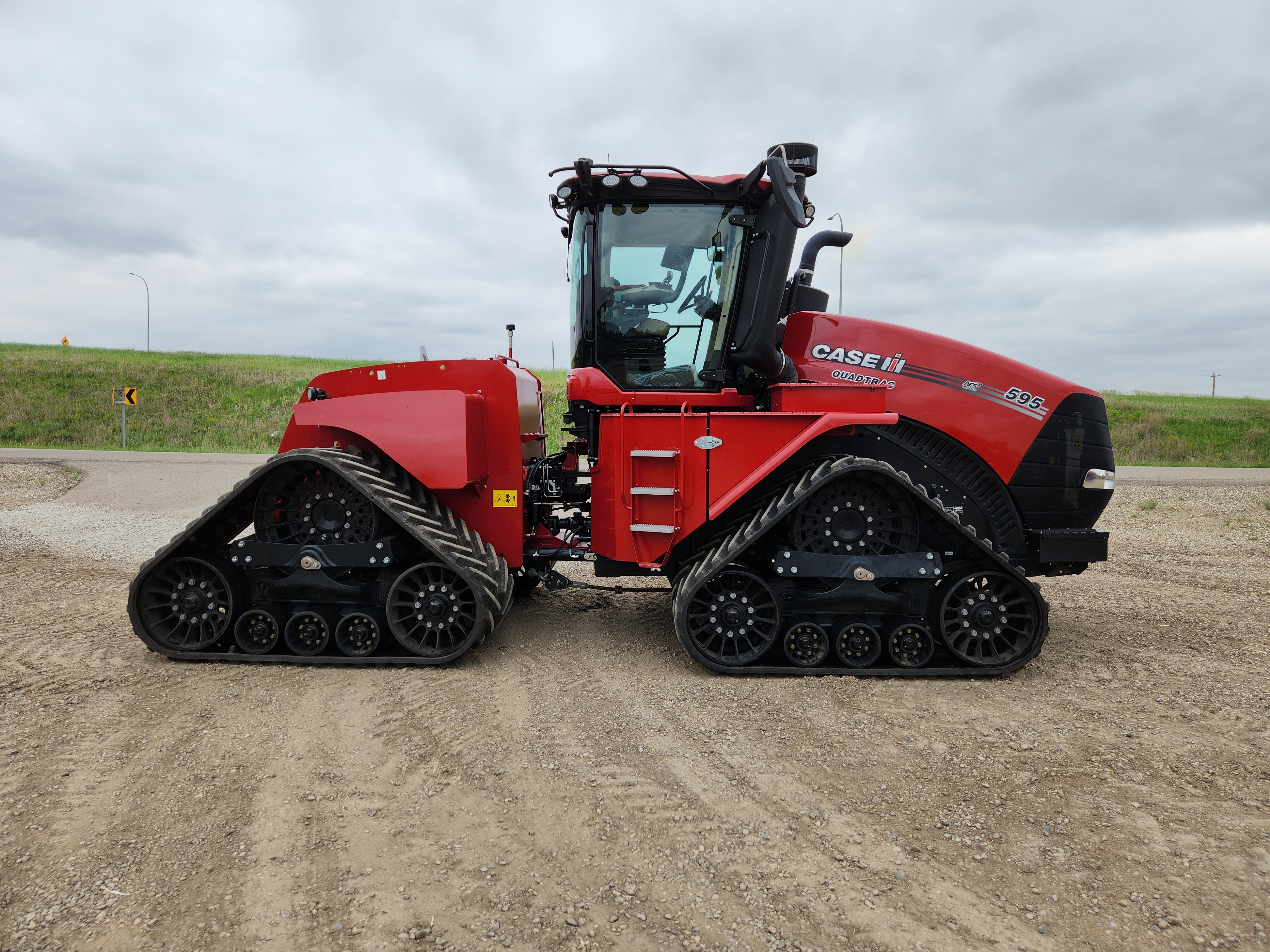 2024 Case IH STG595 Tractor