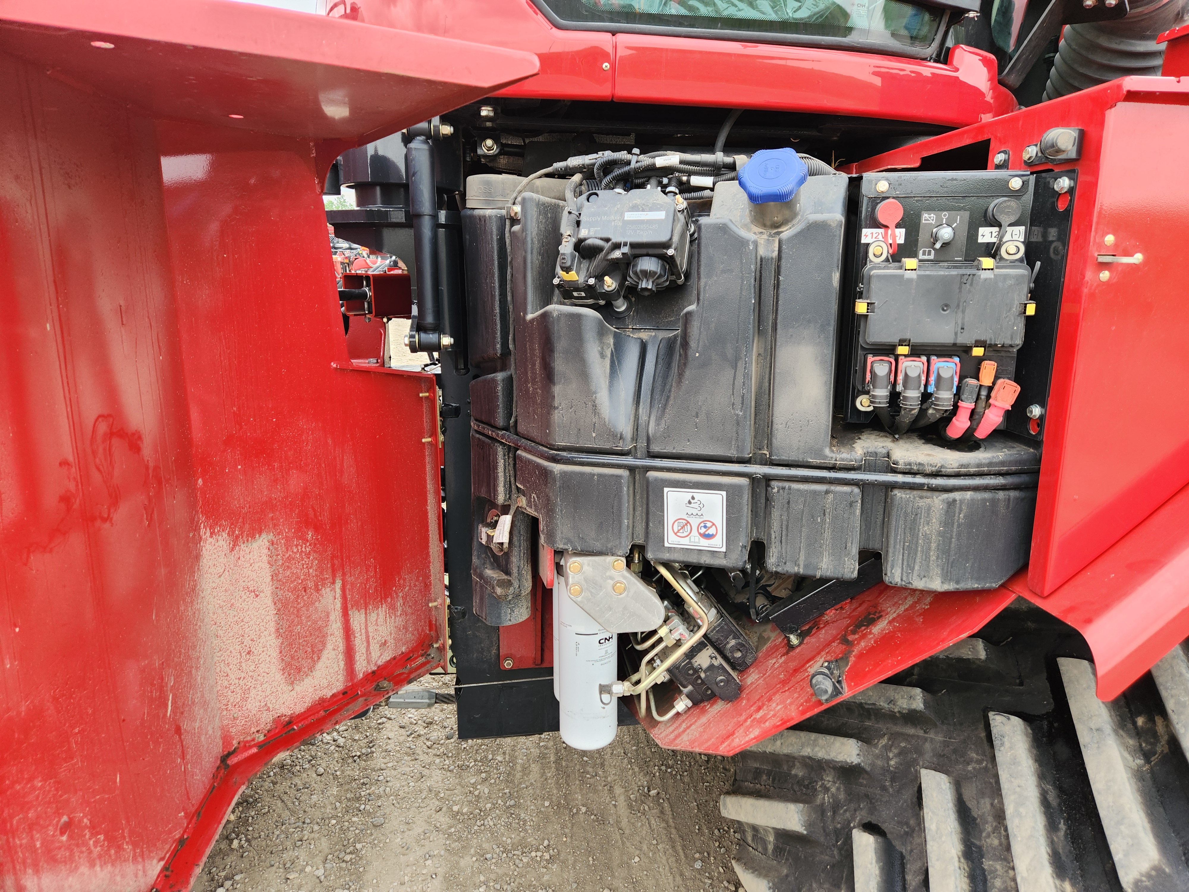 2024 Case IH STG595 Tractor