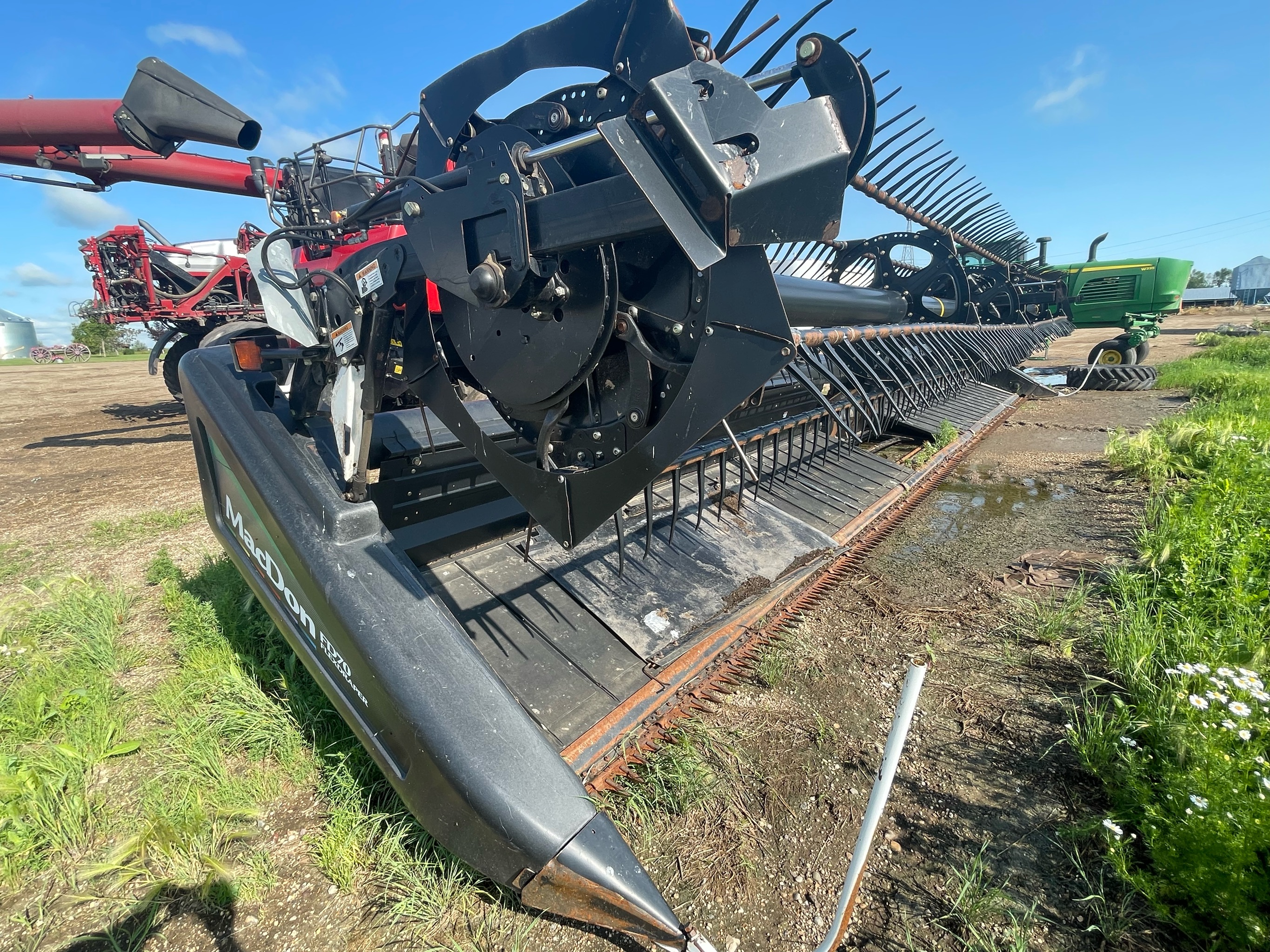 2010 MacDon FD70 Header Draper