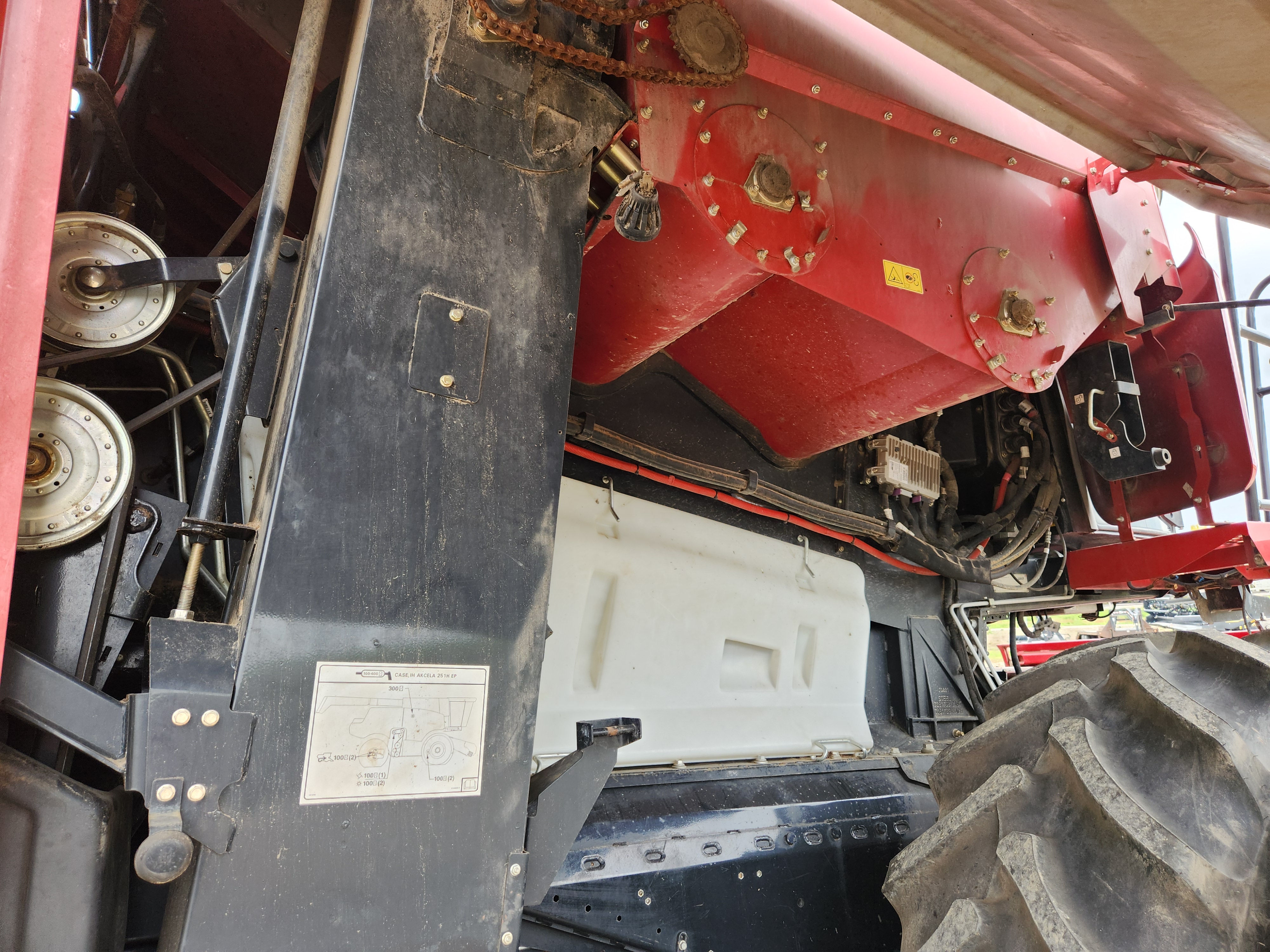 2023 Case IH AF8250 Combine