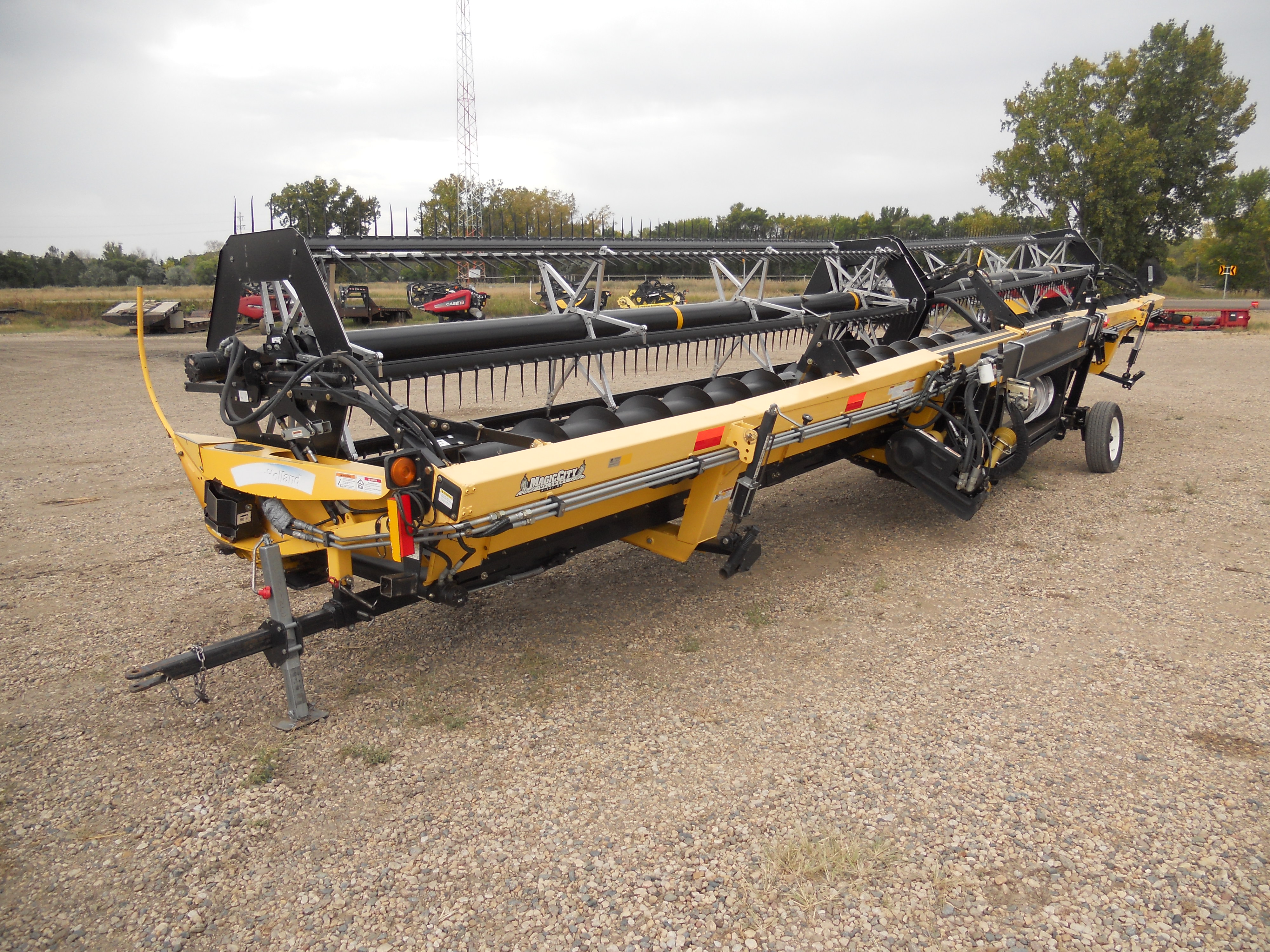 2009 New Holland 94C Header Draper