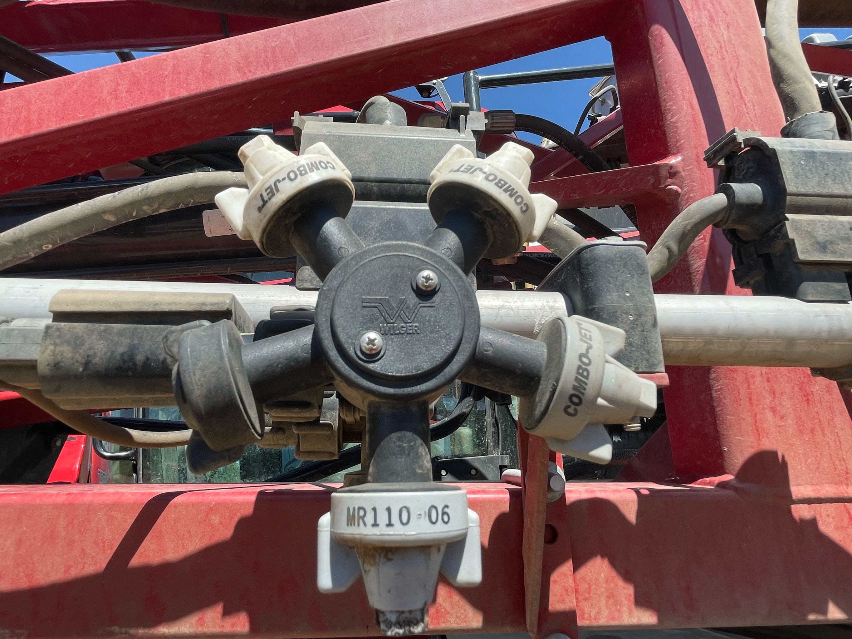 2022 Case IH Patriot 4440 Sprayer/High Clearance