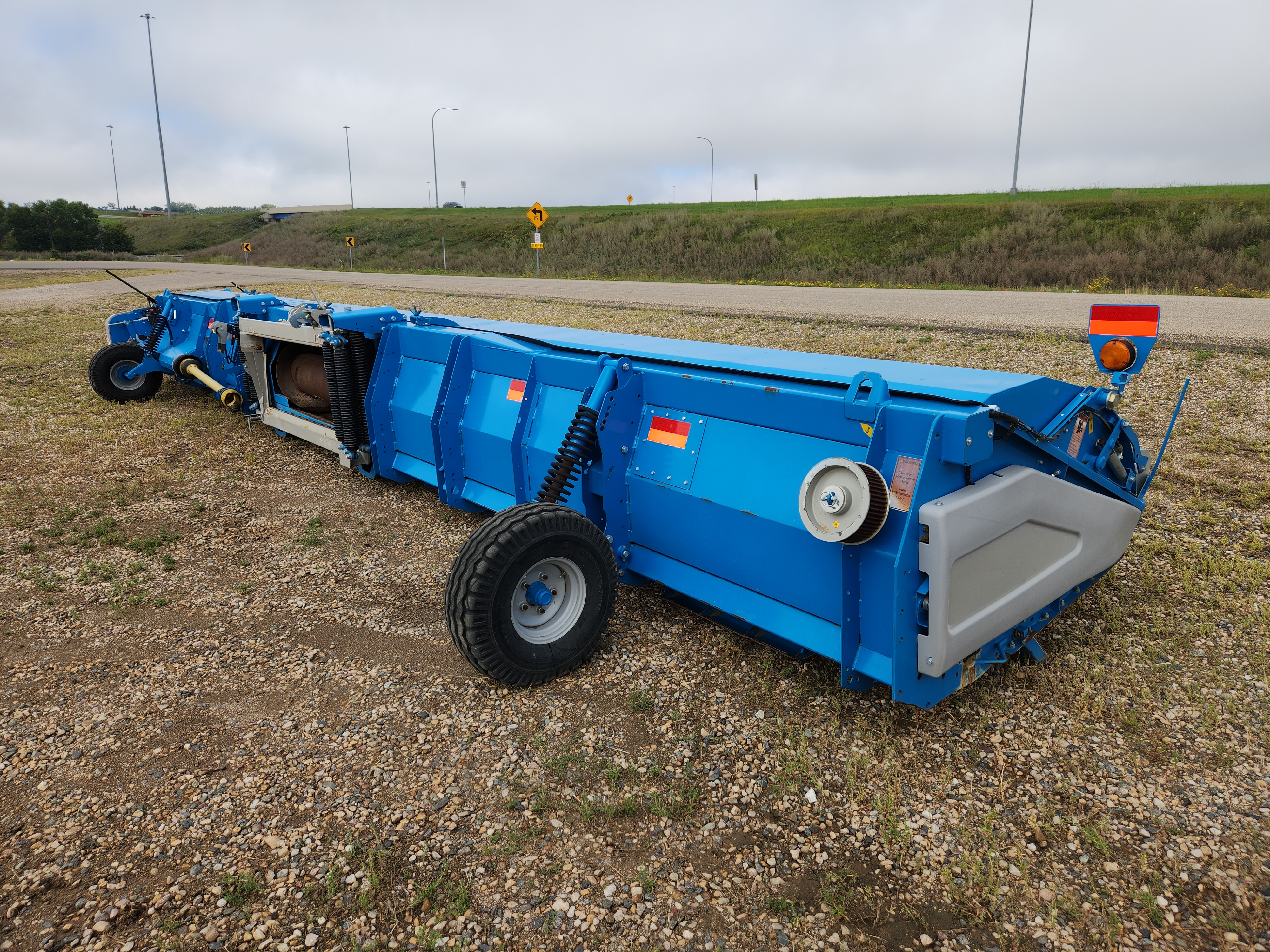 2023 Shelbourne XCS36 Header Rigid