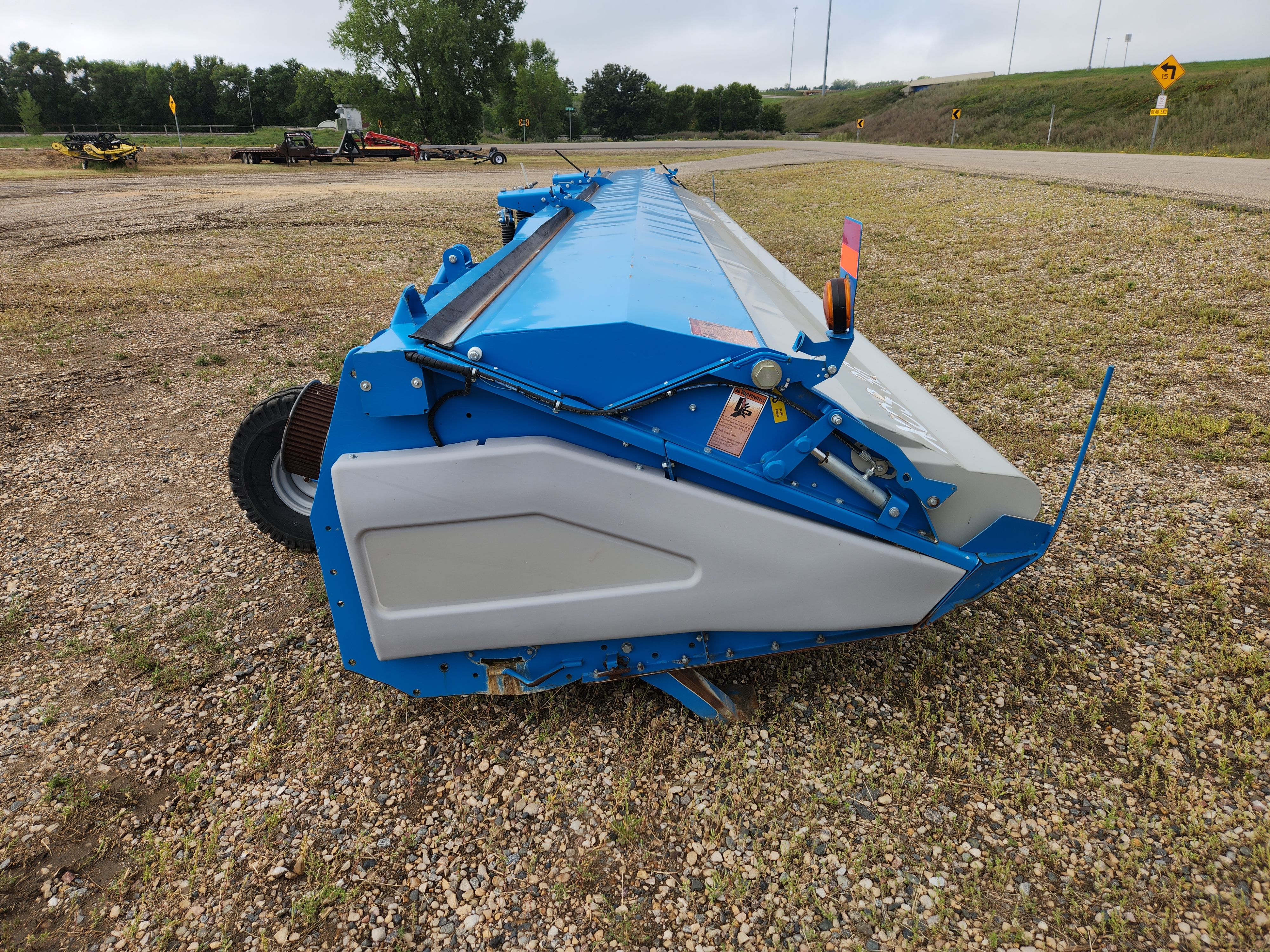 2023 Shelbourne XCS36 Header Rigid