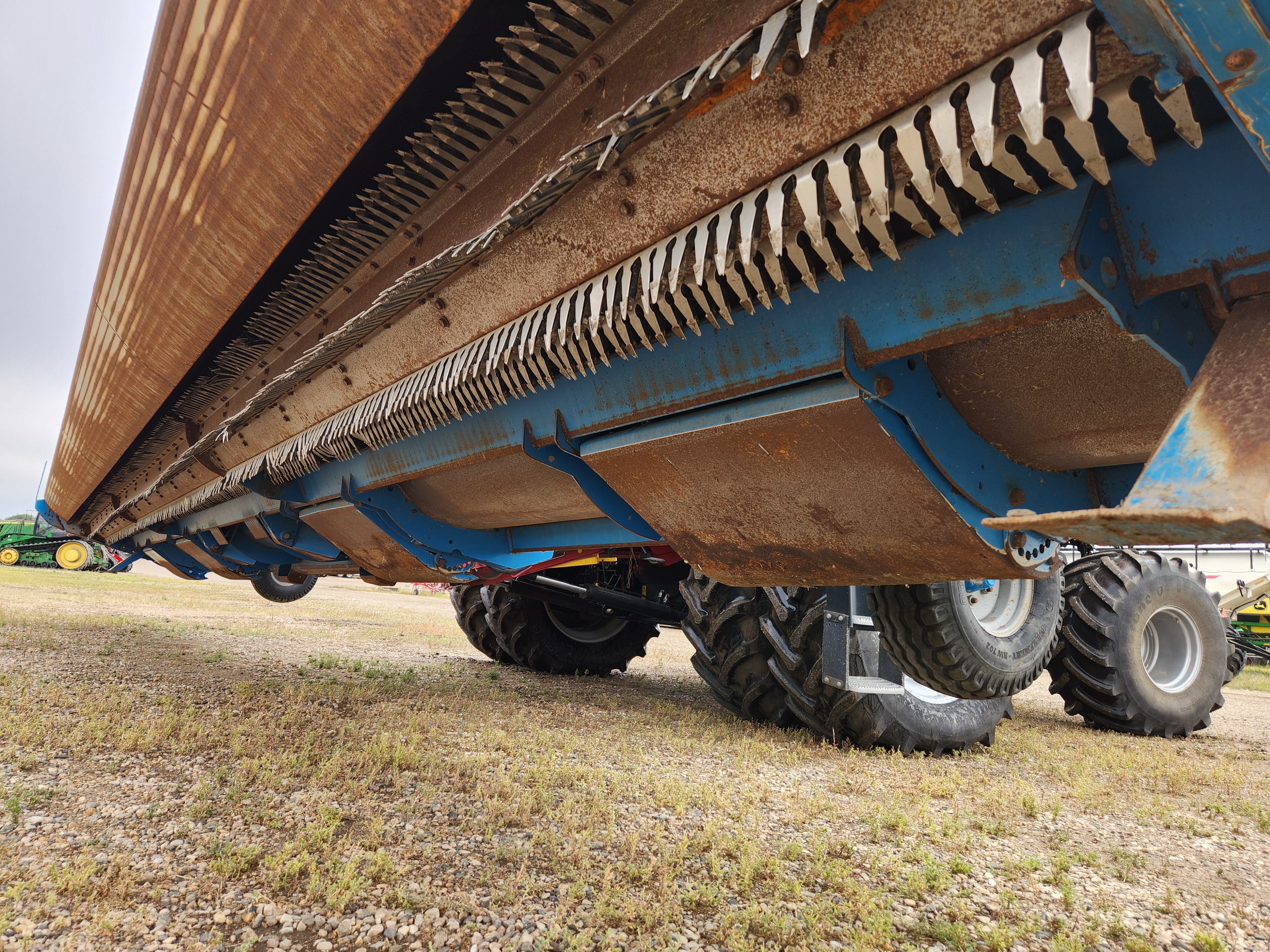 2023 Shelbourne XCS36 Header Rigid