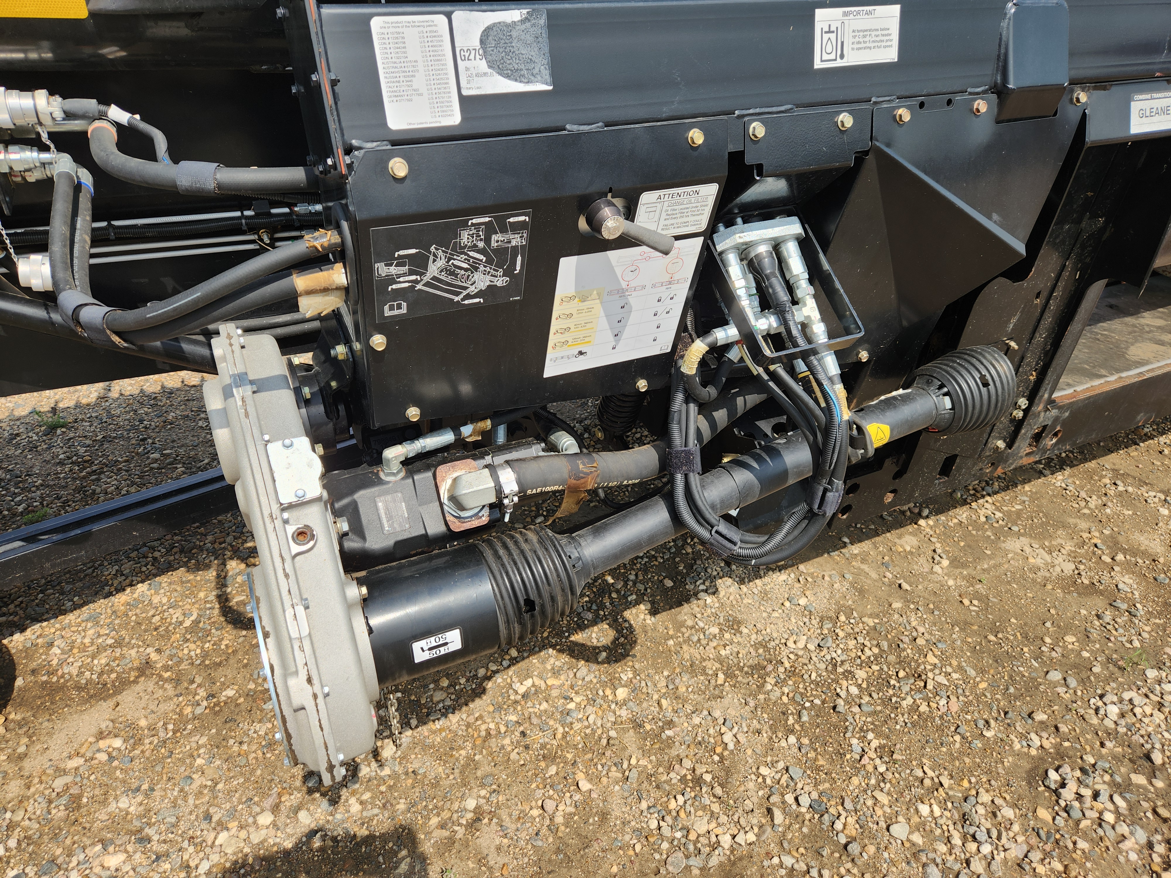 2017 MacDon FD75 Header Draper