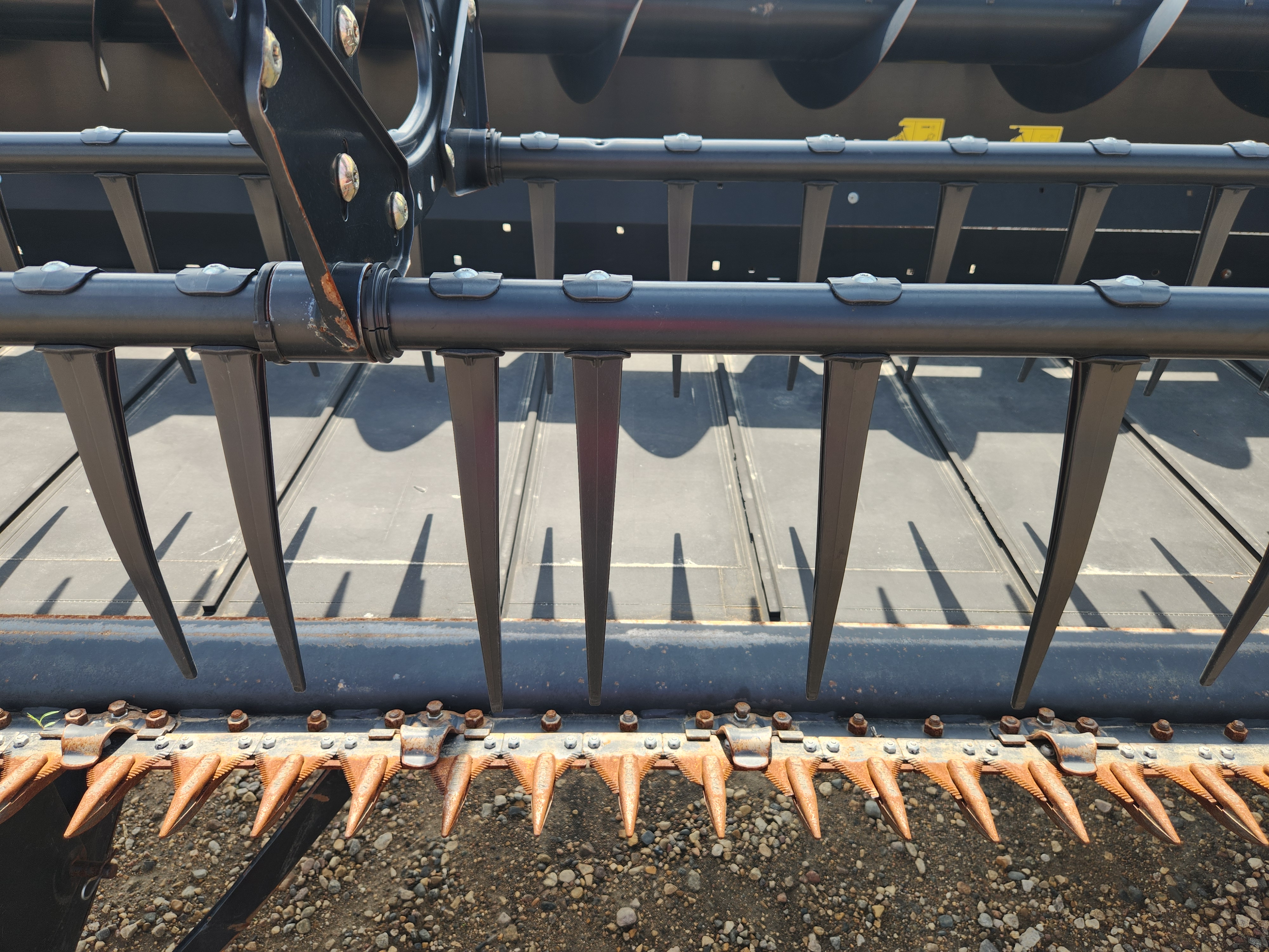 2017 MacDon FD75 Header Draper