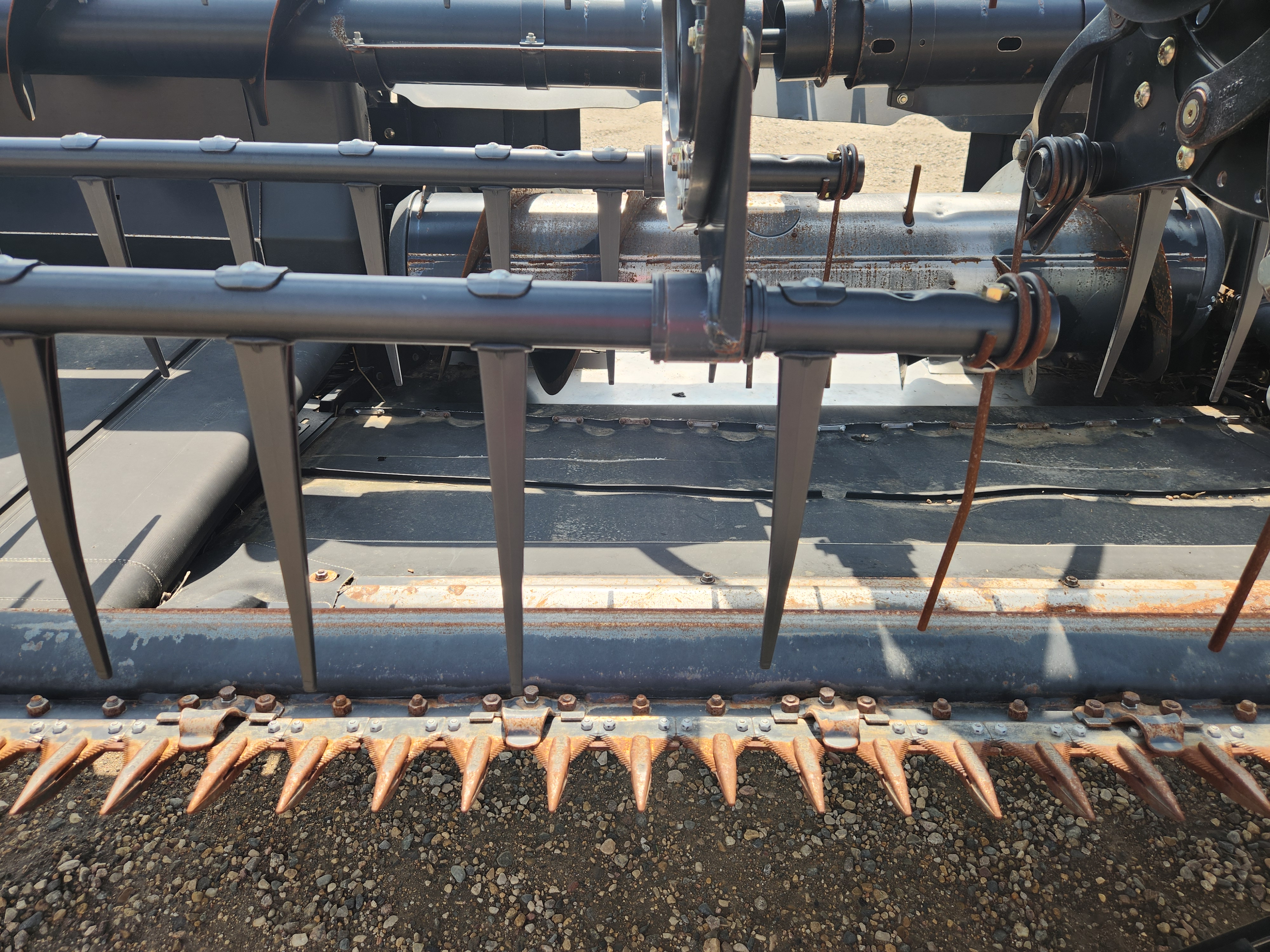 2017 MacDon FD75 Header Draper