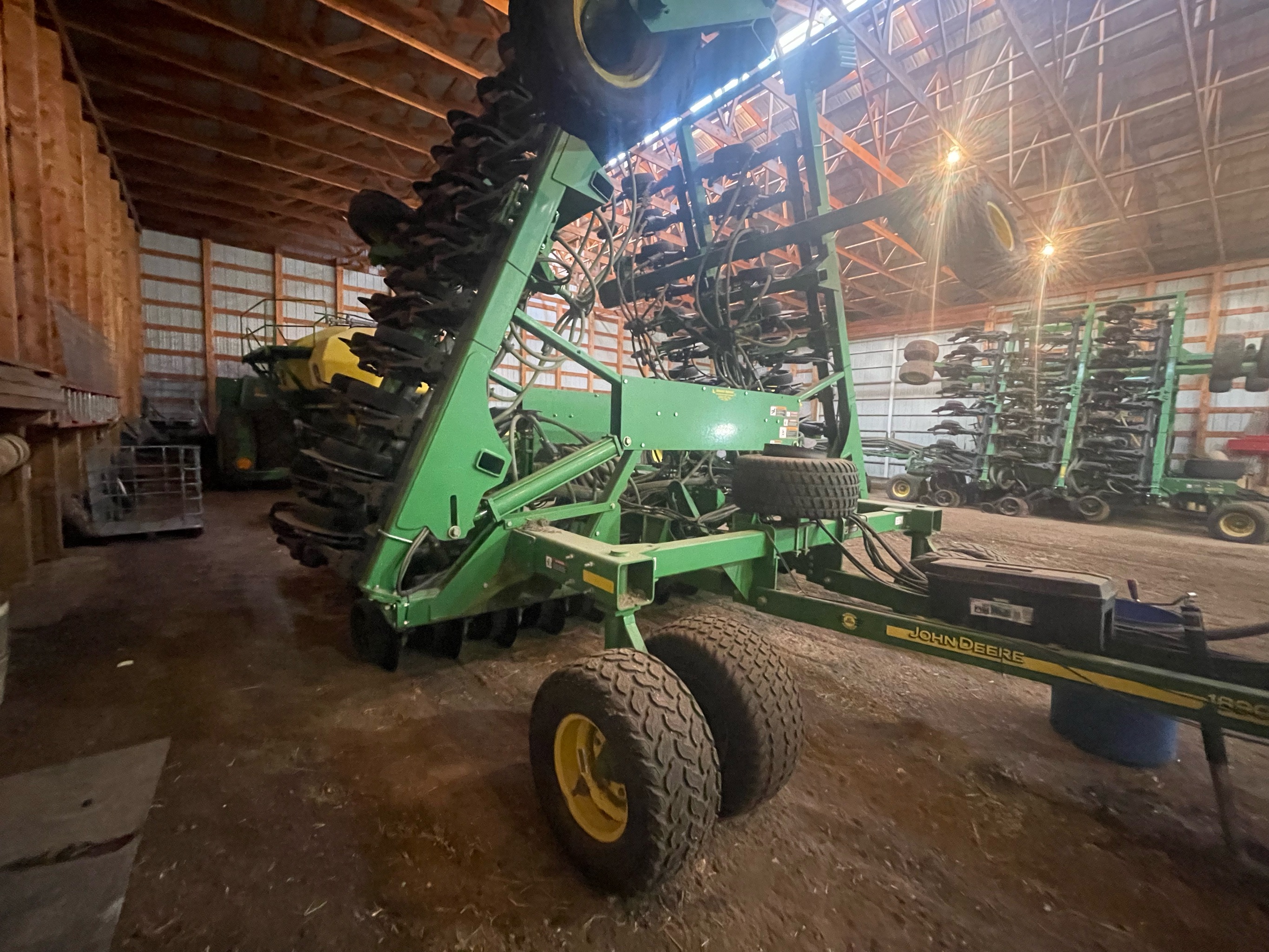 2011 John Deere 1890 Air Drill