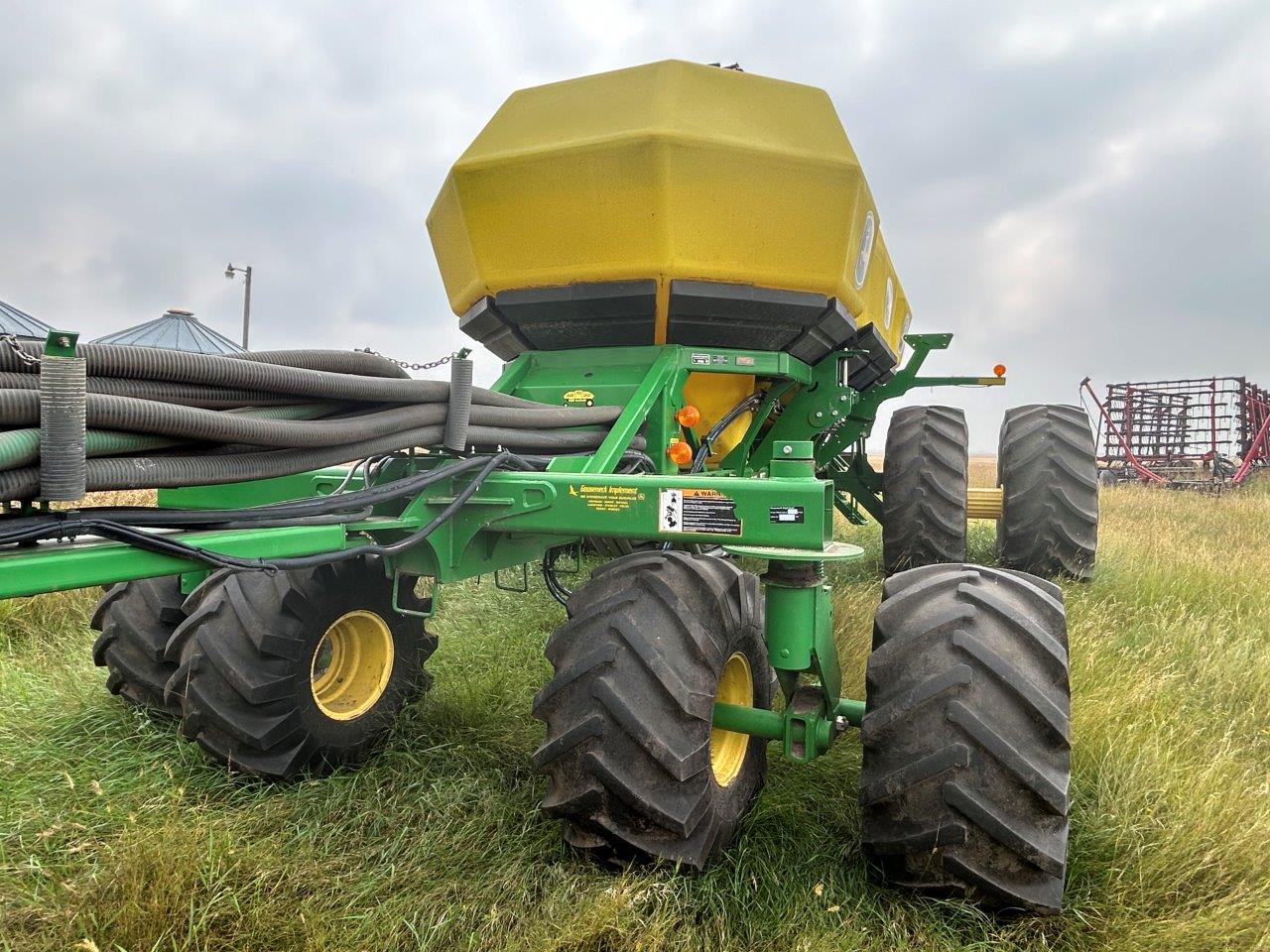 2012 John Deere 1895 Air Seeder