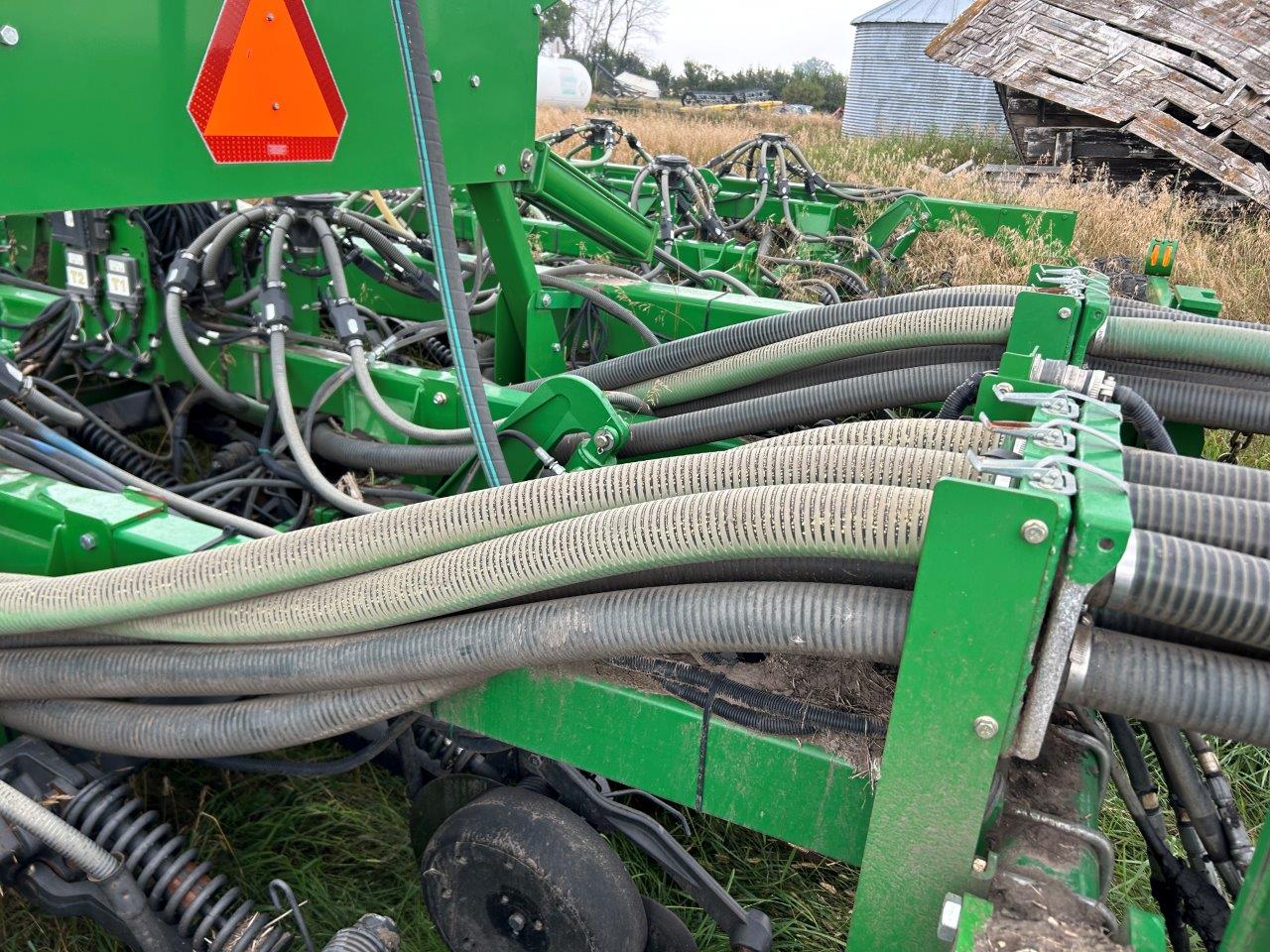 2012 John Deere 1895 Air Seeder