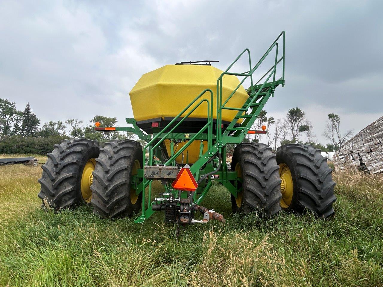 2012 John Deere 1895 Air Seeder