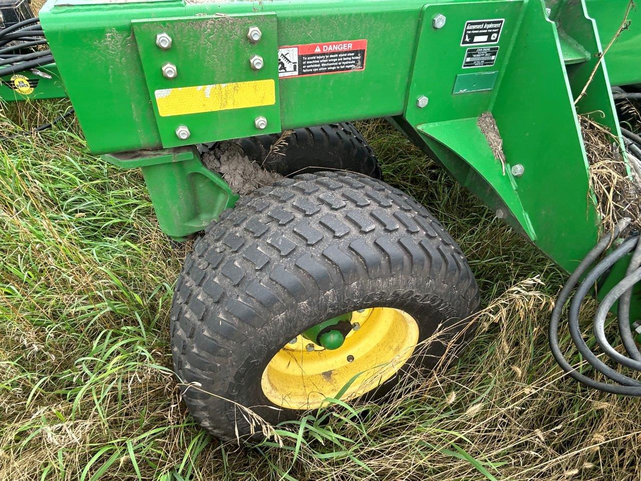 2012 John Deere 1895 Air Seeder