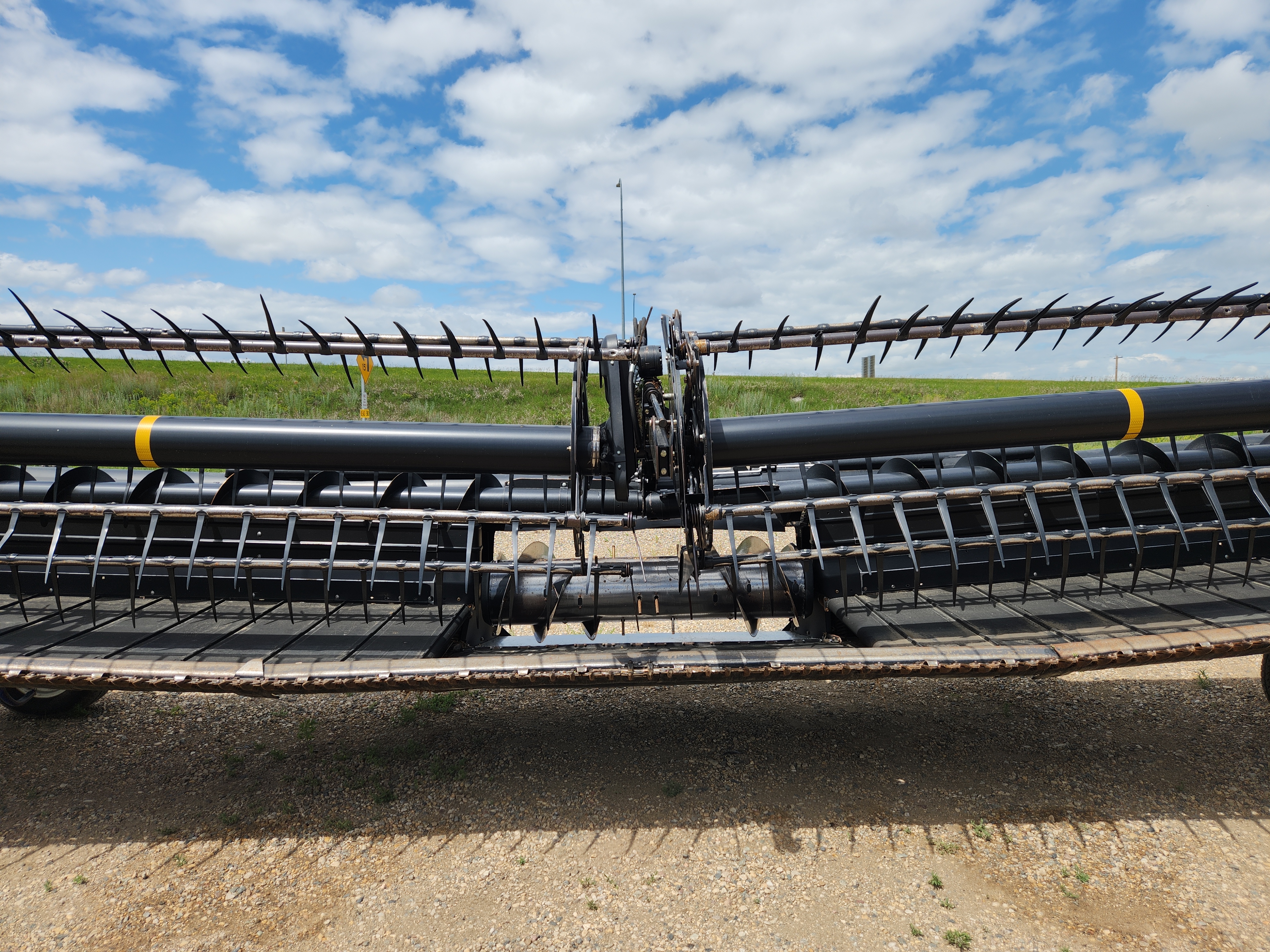 2010 Case IH 2162 Header Draper