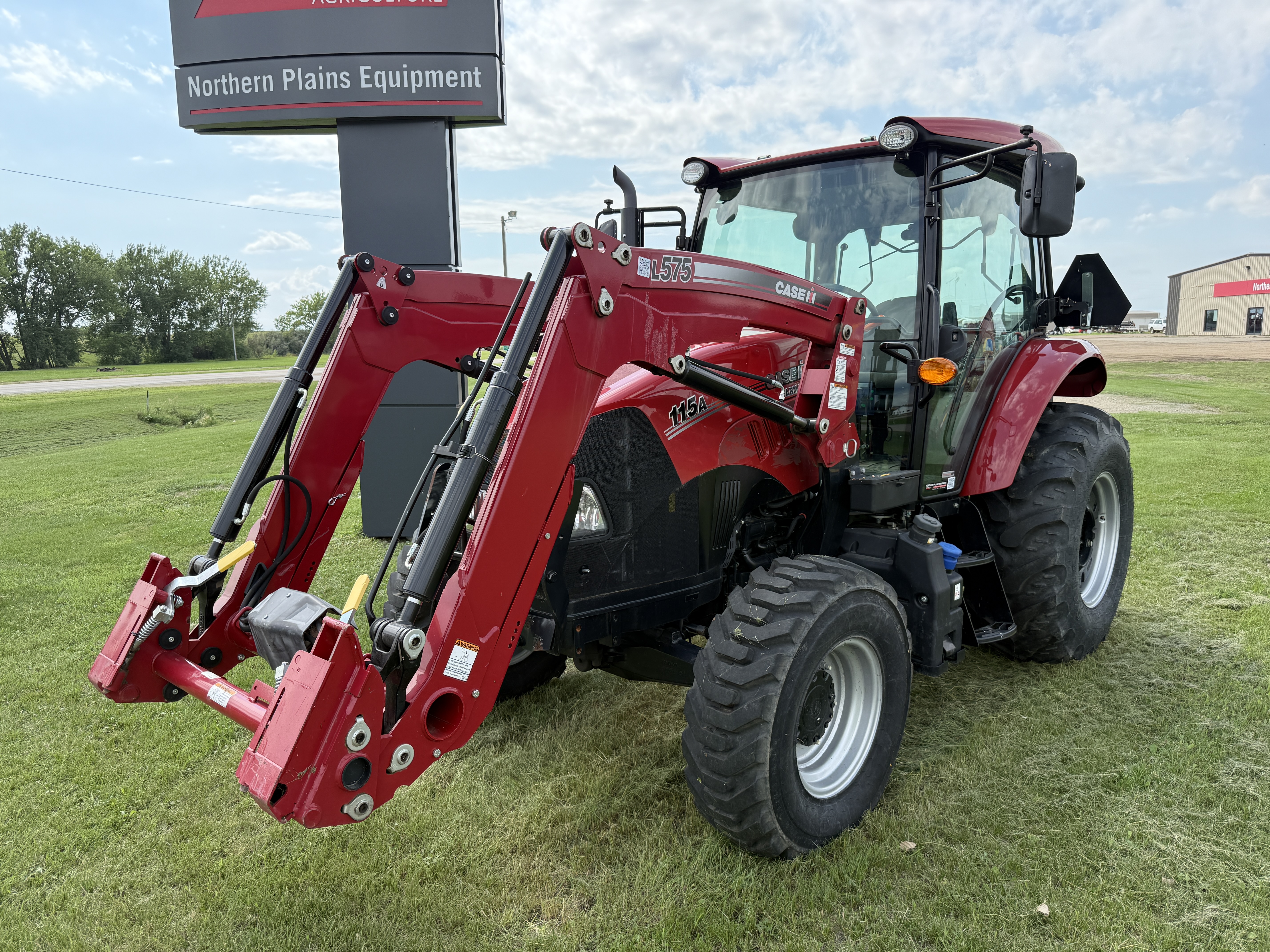2022 Case IH FARM115A Tractor