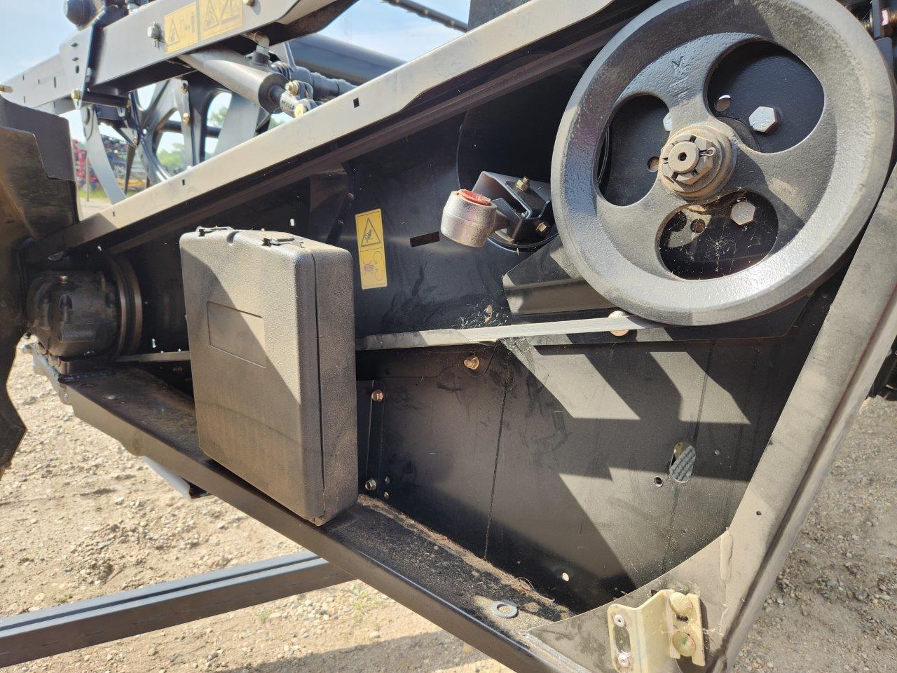 2016 MacDon FD75 Header Draper