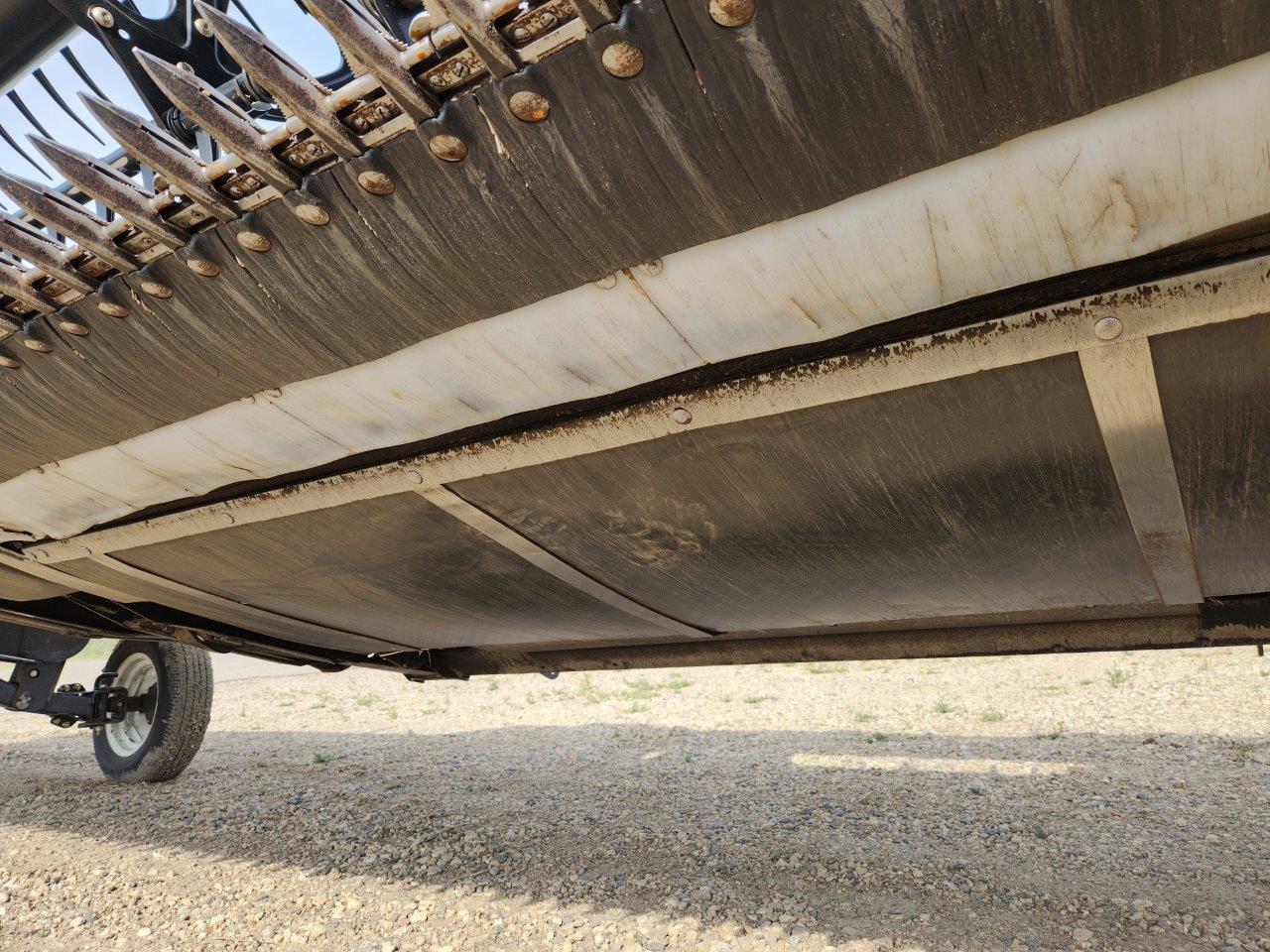 2016 MacDon FD75 Header Draper