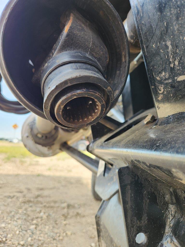 2016 MacDon FD75 Header Draper