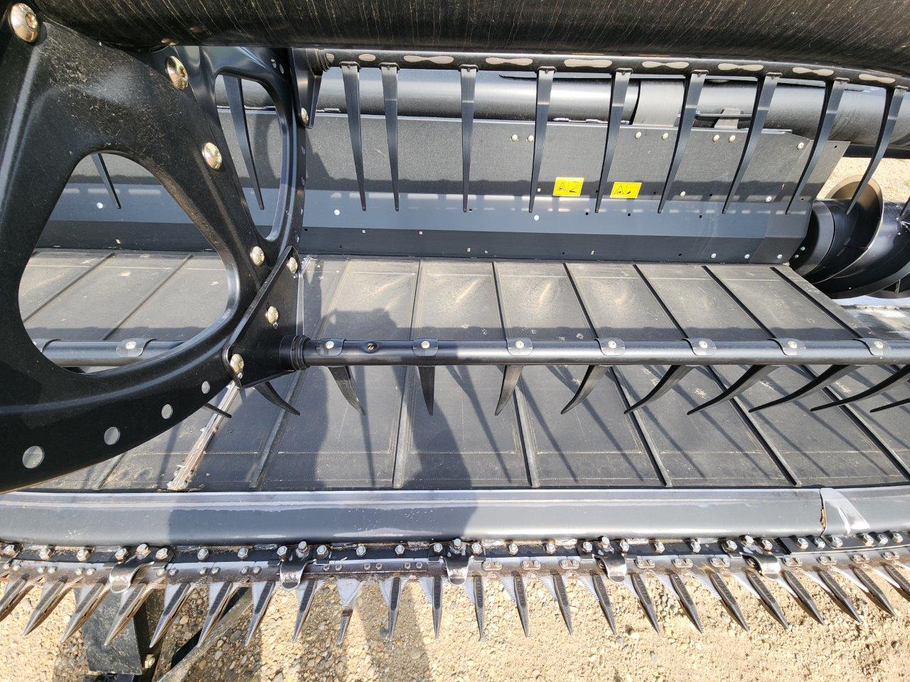 2016 MacDon FD75 Header Draper