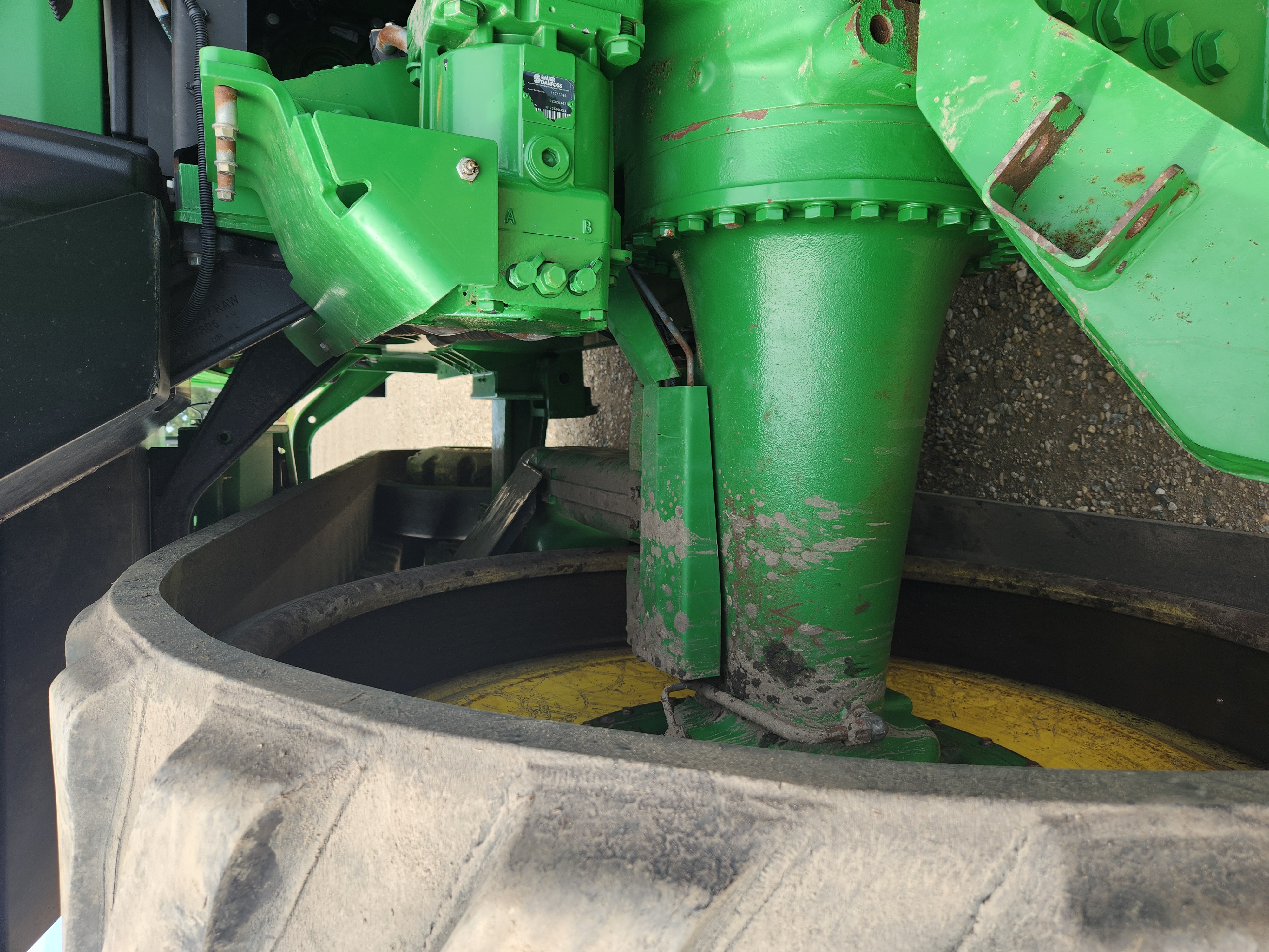 2012 John Deere 9560RT Tractor