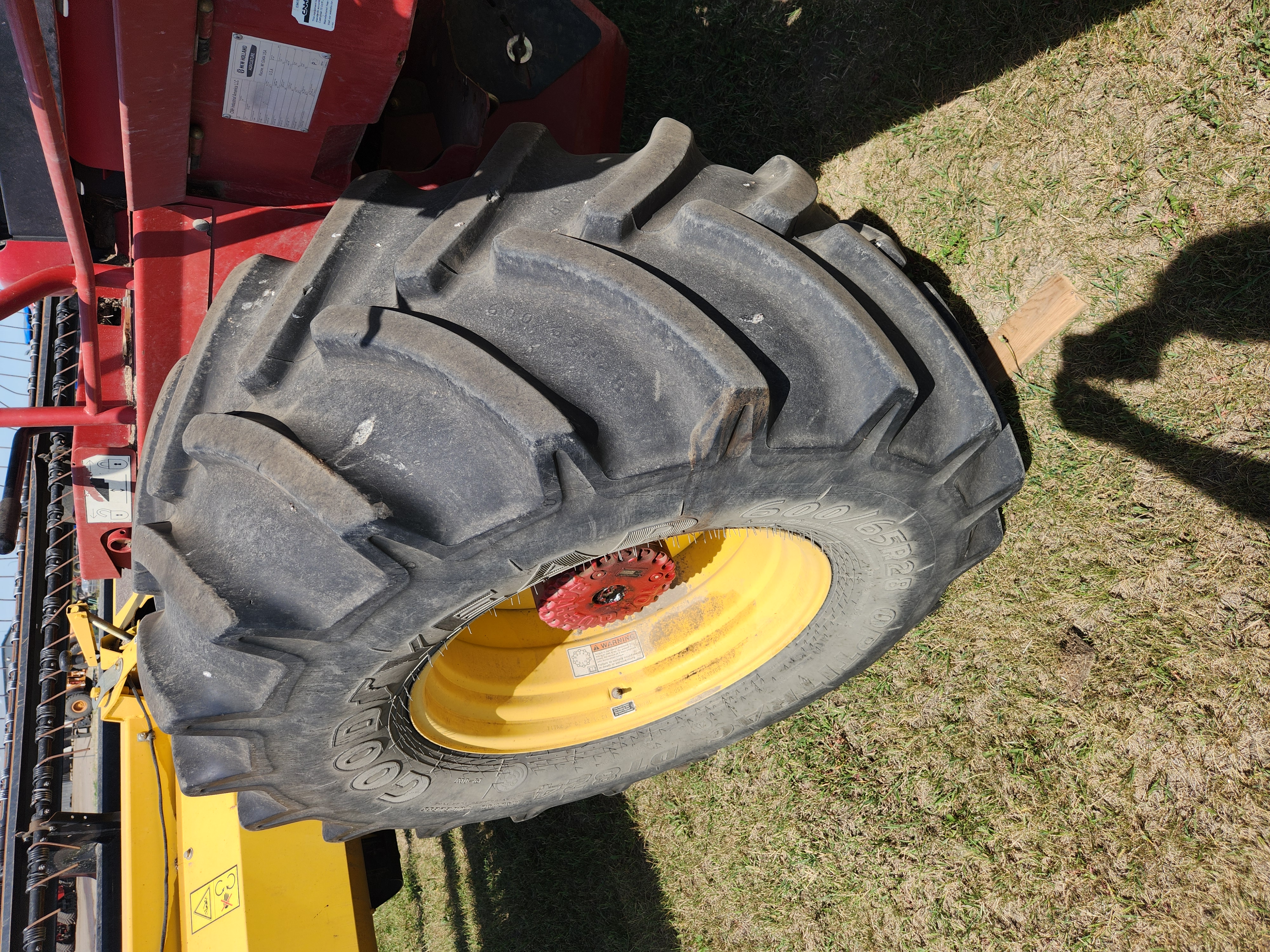 2014 New Holland SPEEDR200 Windrower