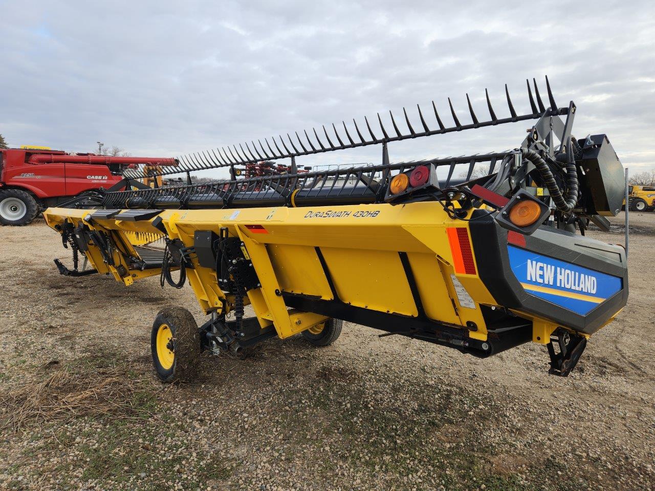2014 New Holland SPEEDR200 Windrower
