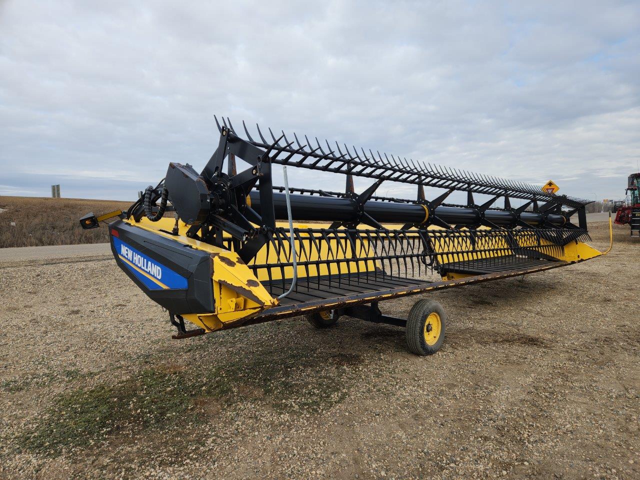 2014 New Holland SPEEDR200 Windrower