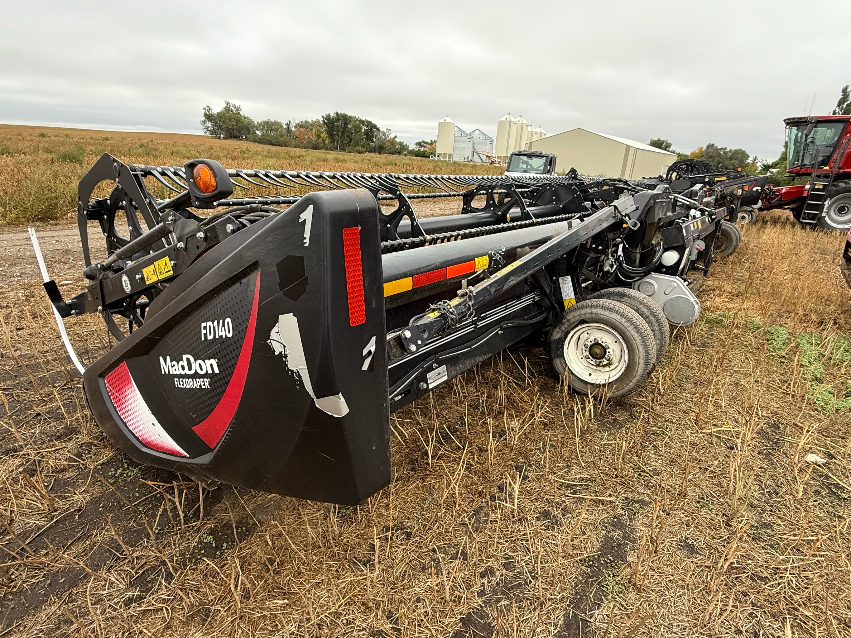 2019 MacDon FD140 Header Combine