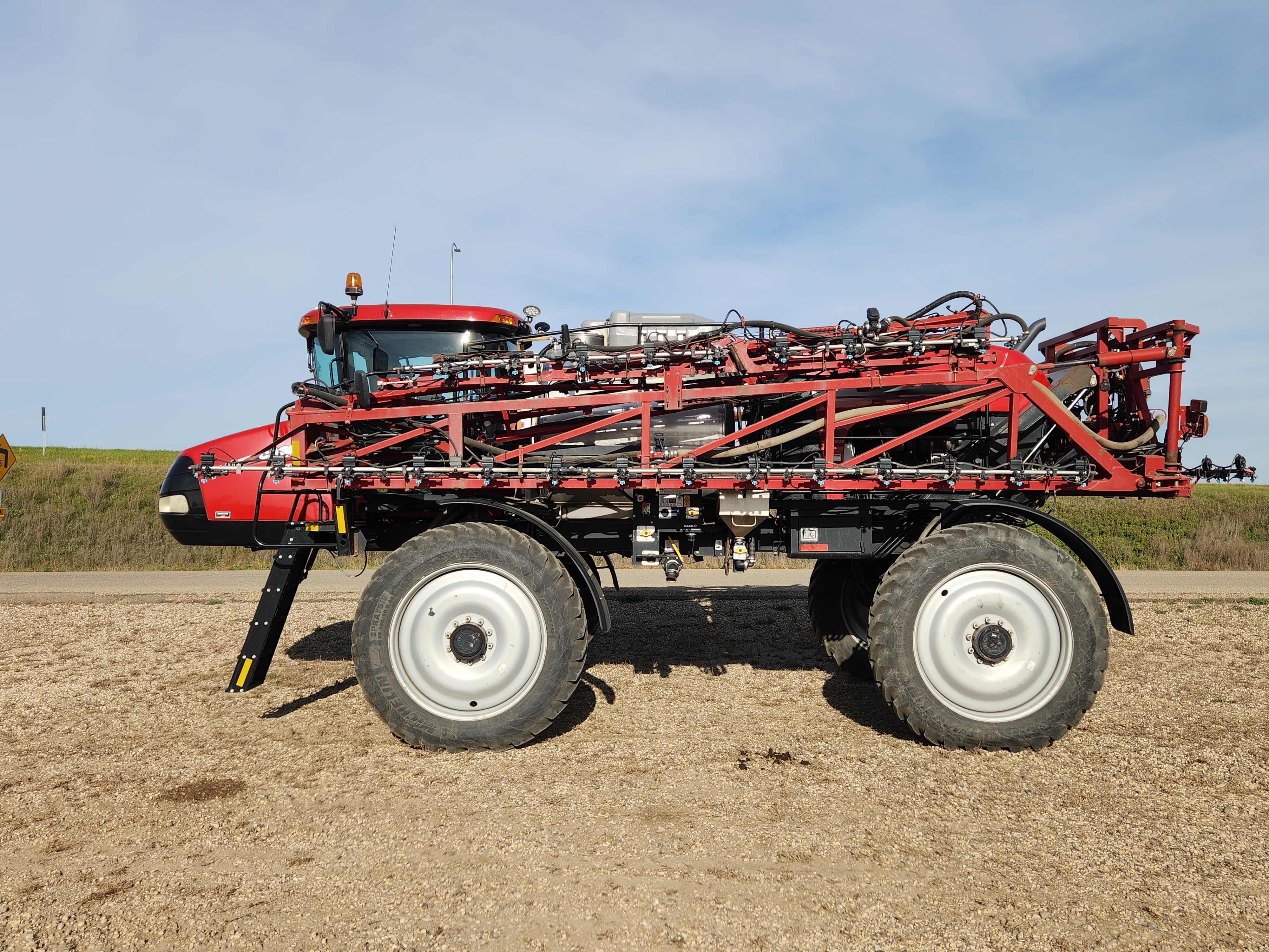 2018 Case IH PAT4440 Sprayer/High Clearance