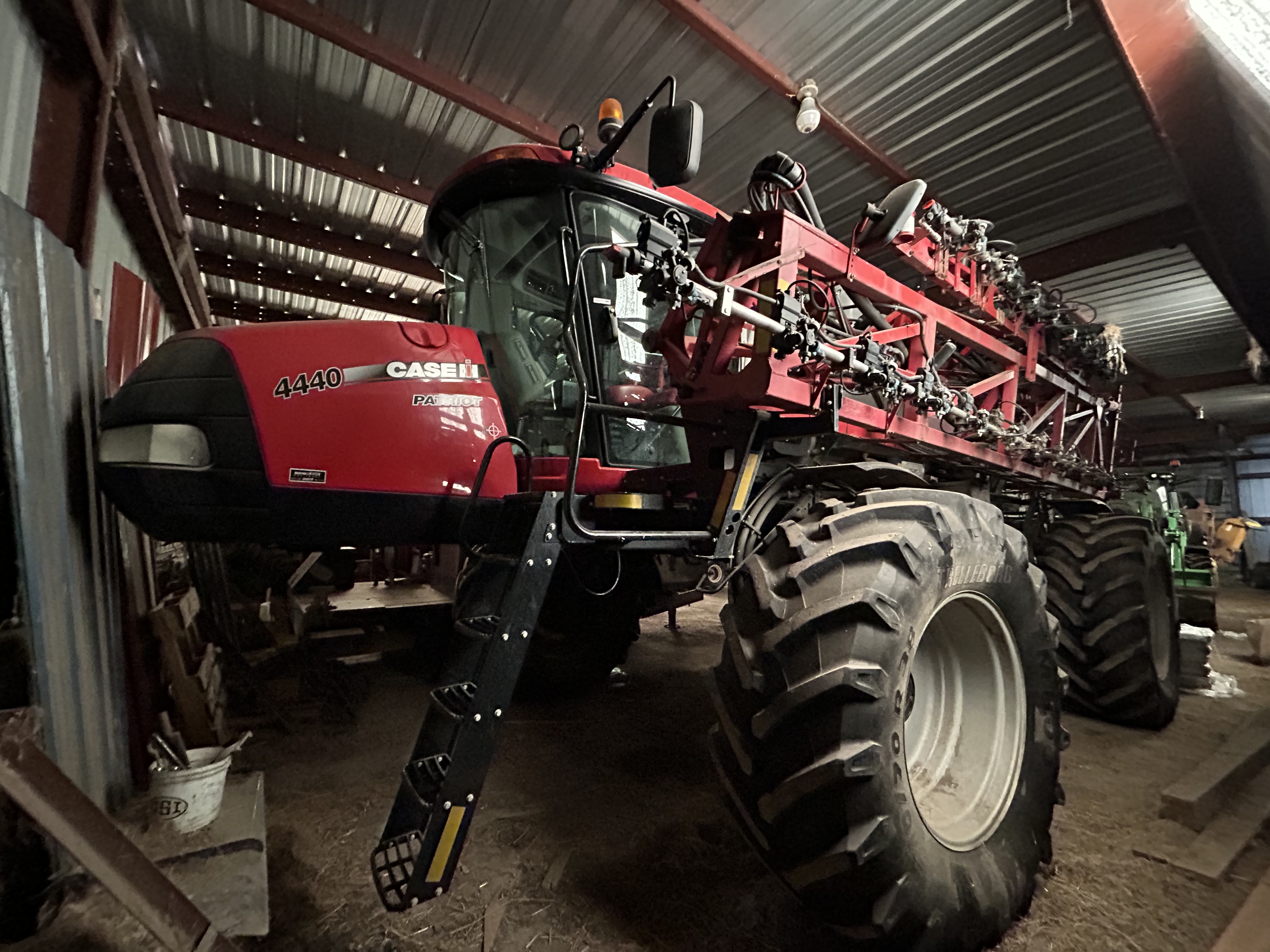 2018 Case IH Patriot 4440 Sprayer/High Clearance
