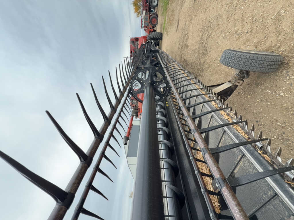 2013 Case IH 2162-40 Header Combine