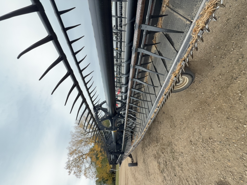 2013 Case IH 2162-40 Header Combine