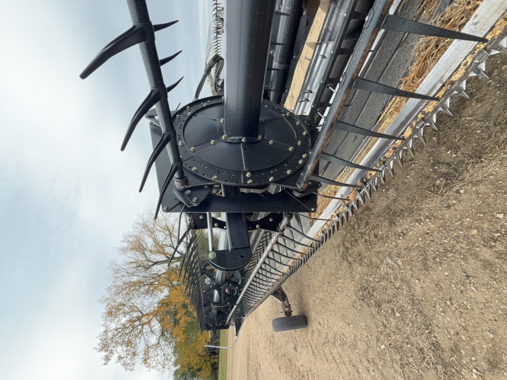 2013 Case IH 2162-40 Header Combine