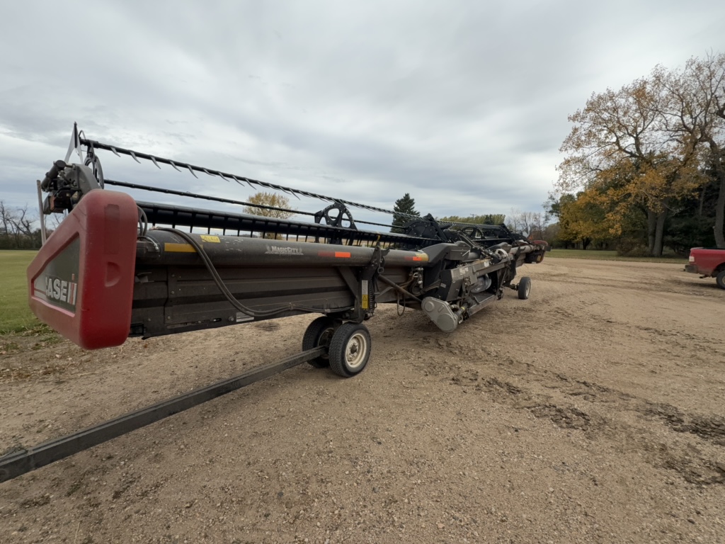 2013 Case IH 2162-40 Header Combine