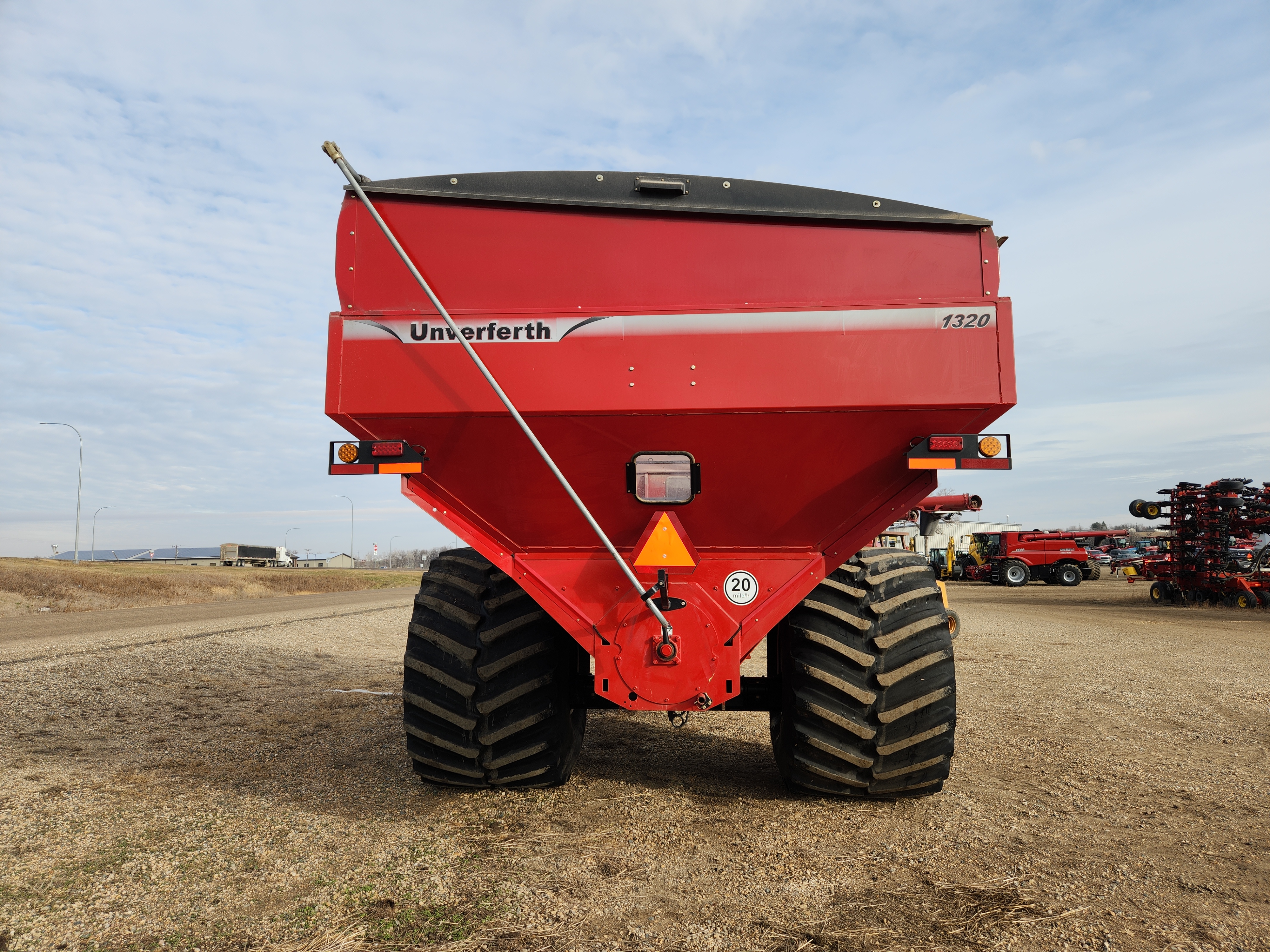 2023 Unverferth 1320 Grain Cart