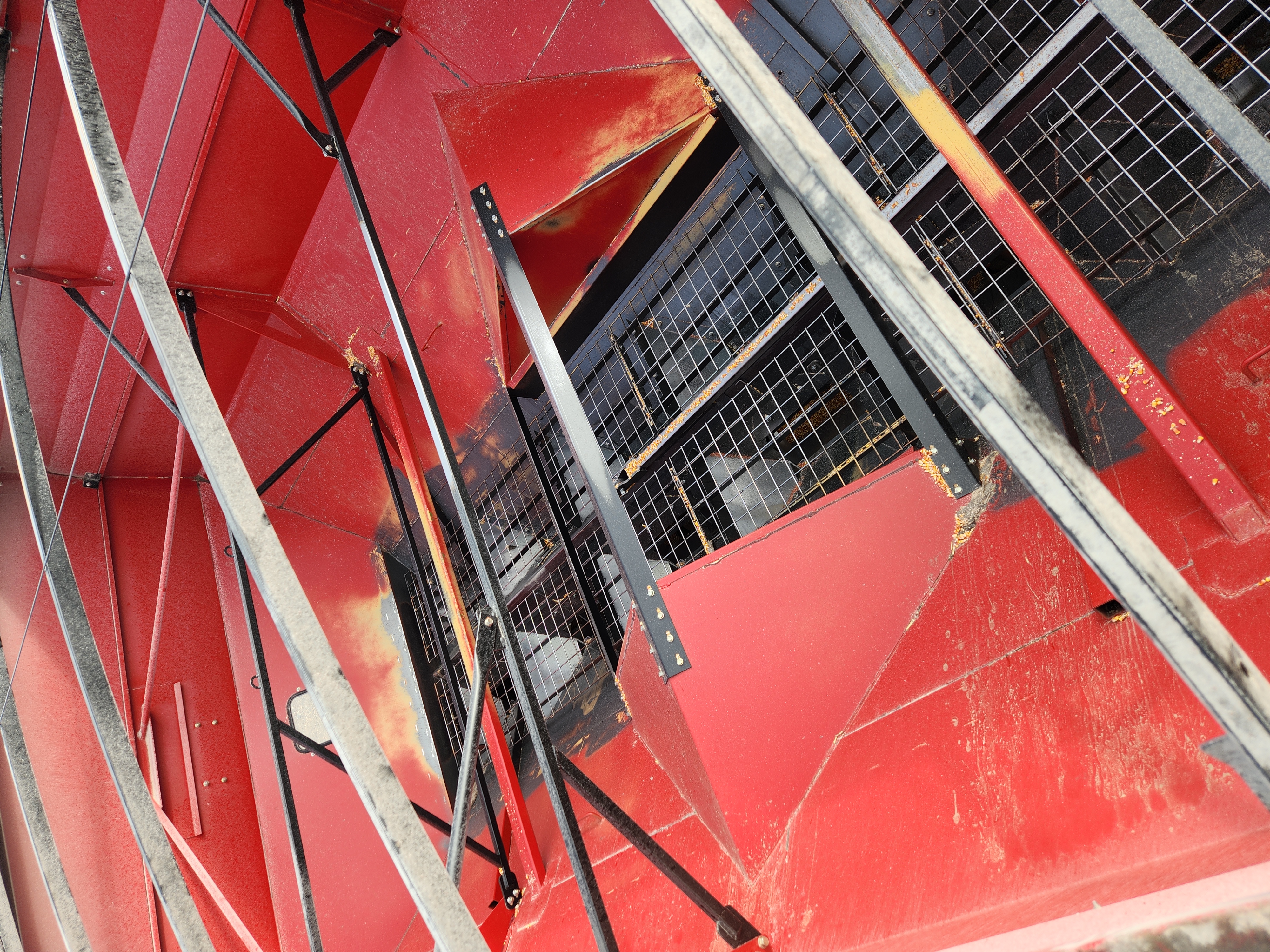 2023 Unverferth 1320 Grain Cart