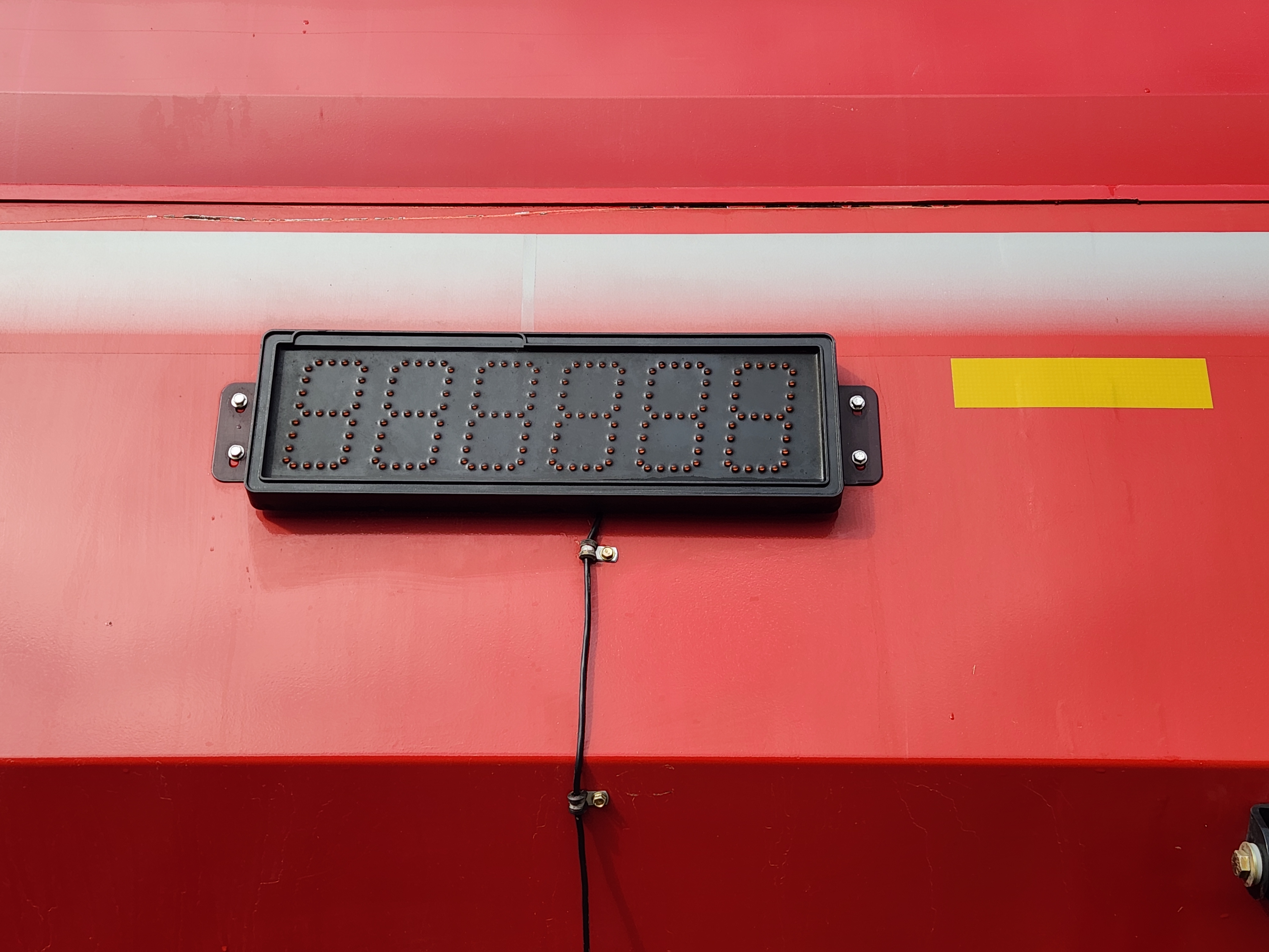 2023 Unverferth 1320 Grain Cart