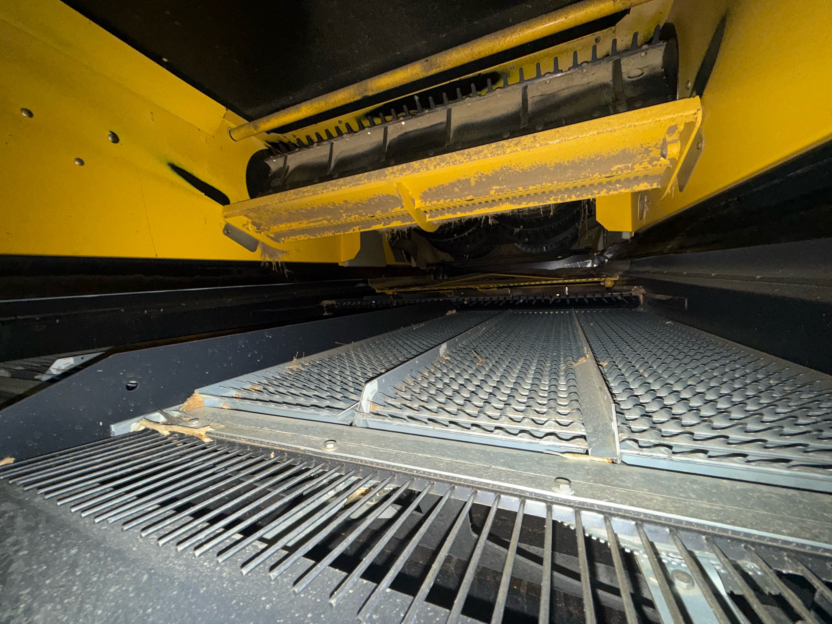 2018 New Holland CR8.90 Combine