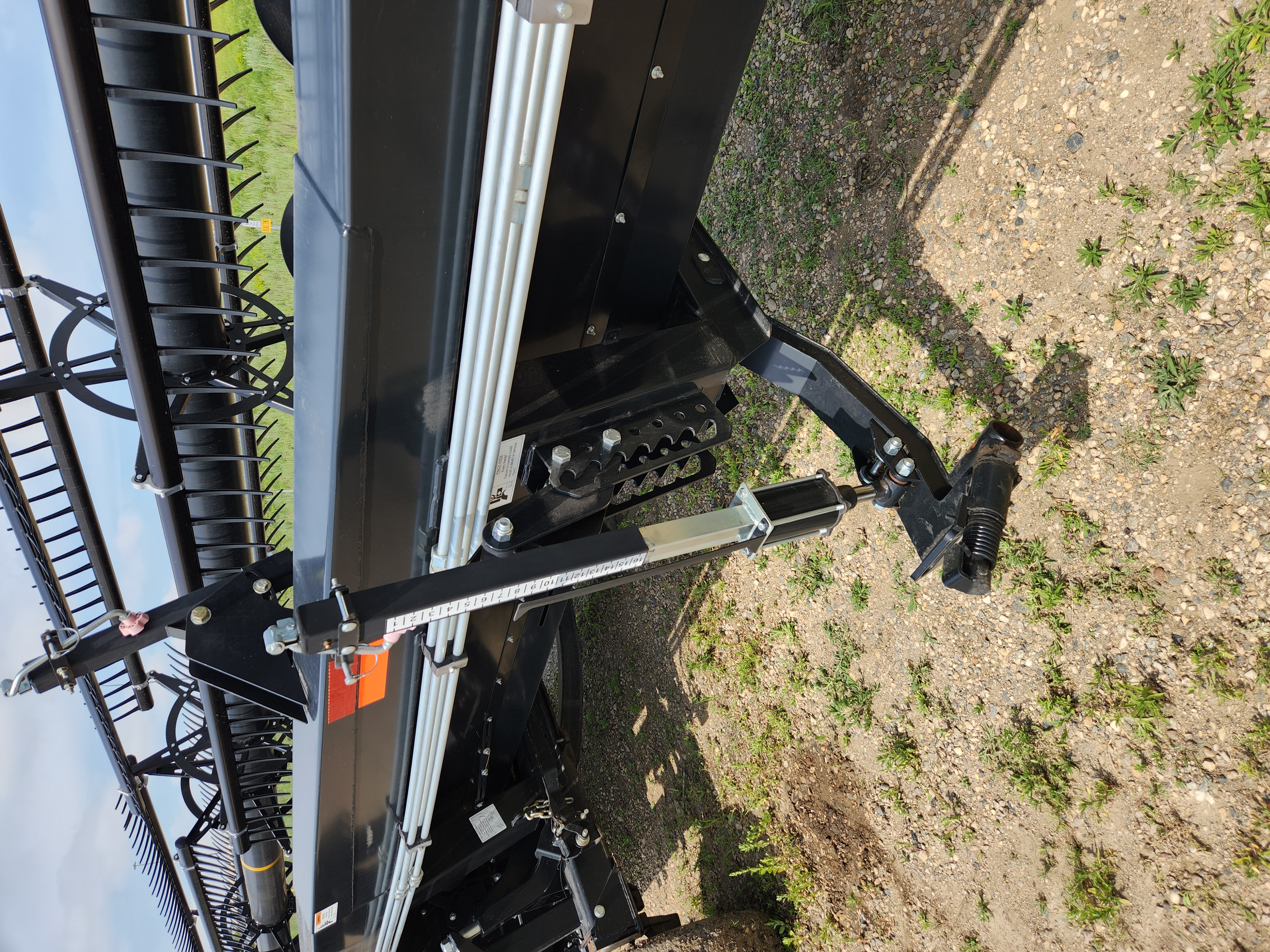 2016 Honey Bee SP36 Header Draper
