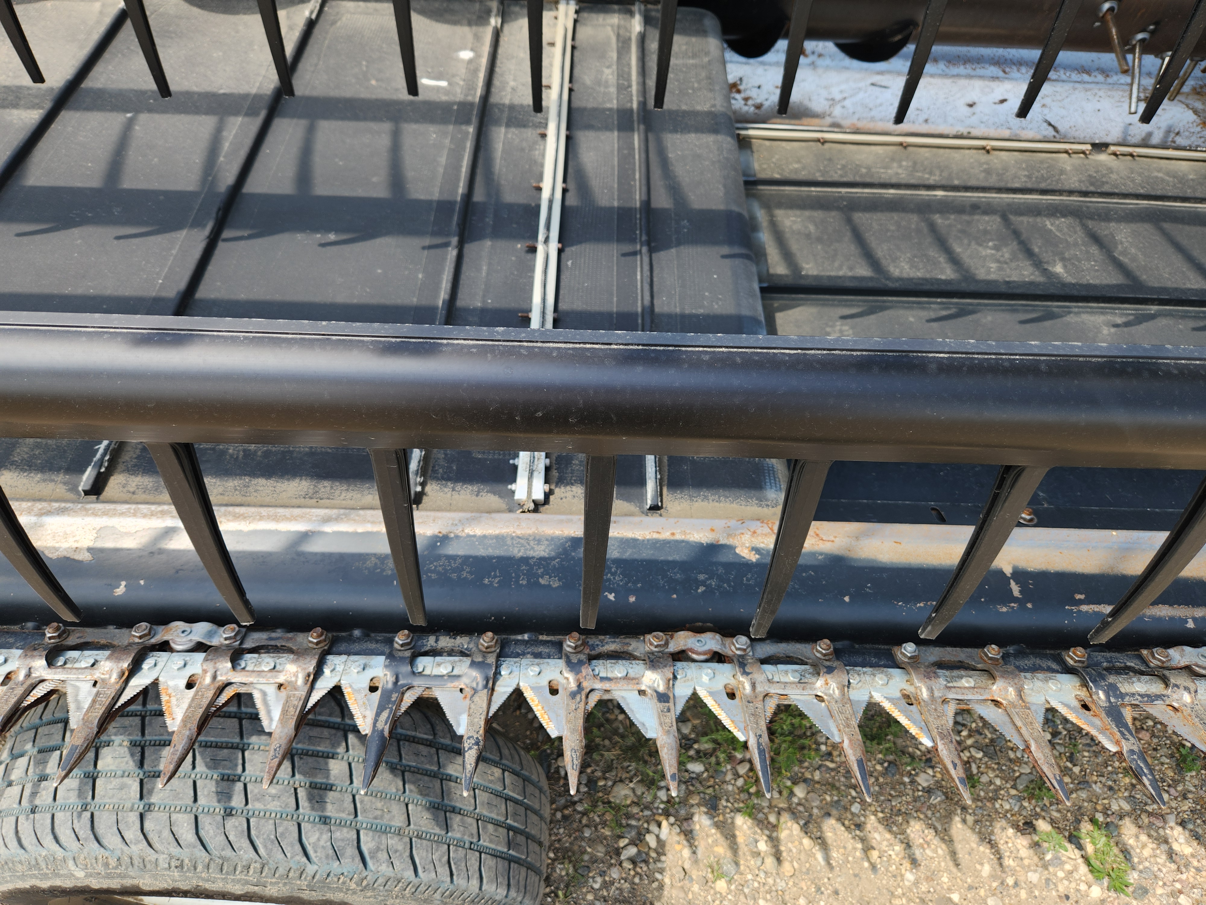 2016 Honey Bee SP36 Header Draper