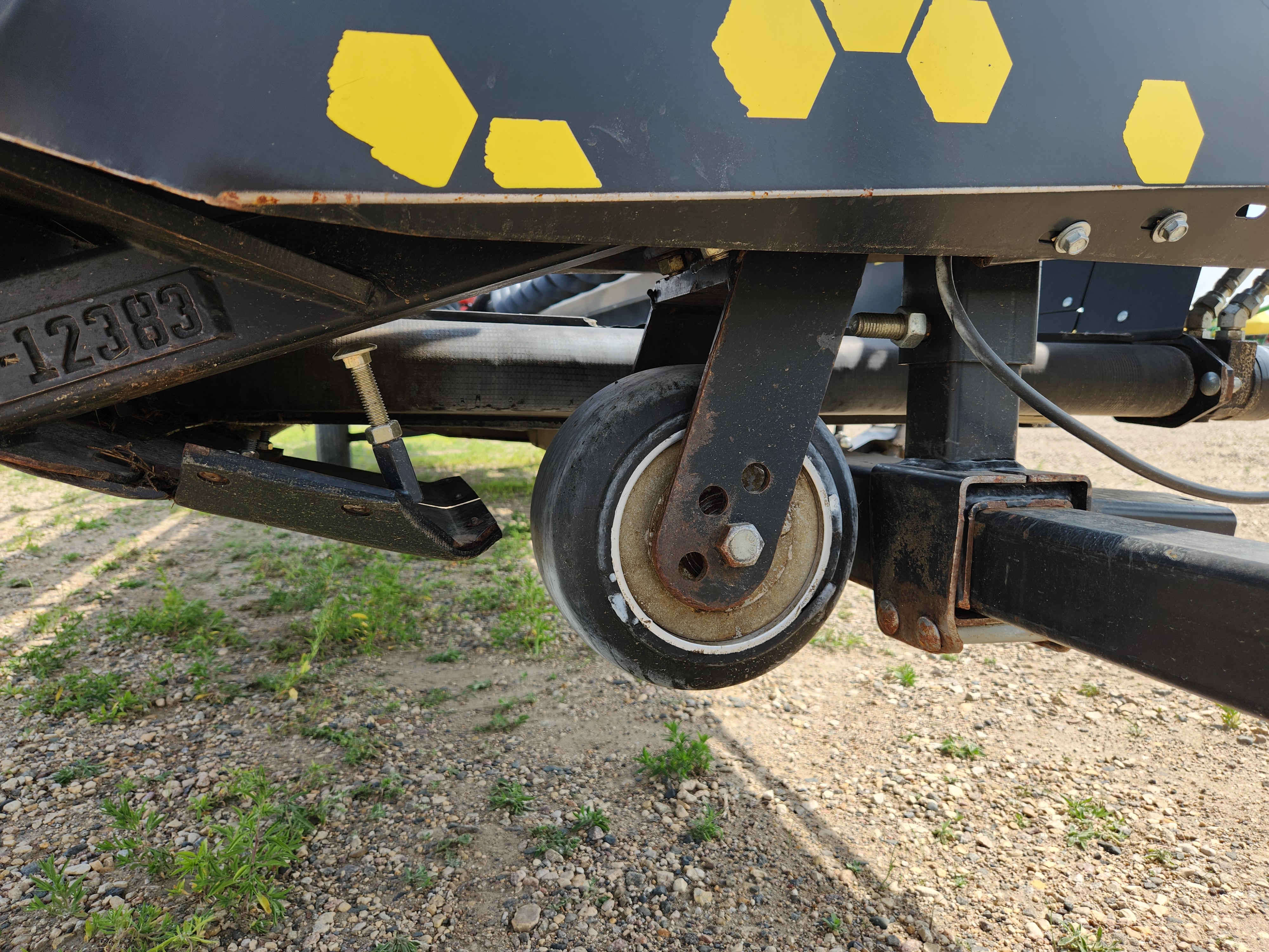 2016 Honey Bee SP36 Header Draper