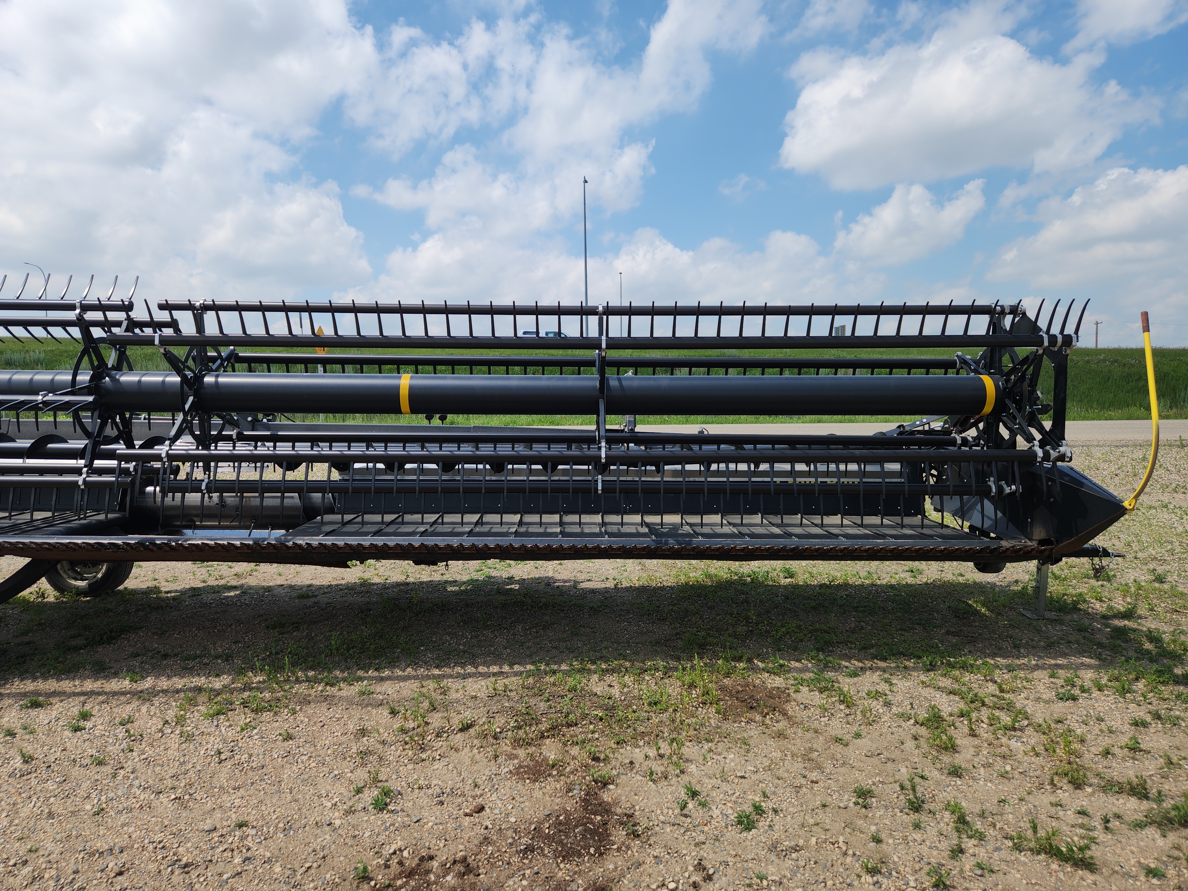 2016 Honey Bee SP36 Header Draper