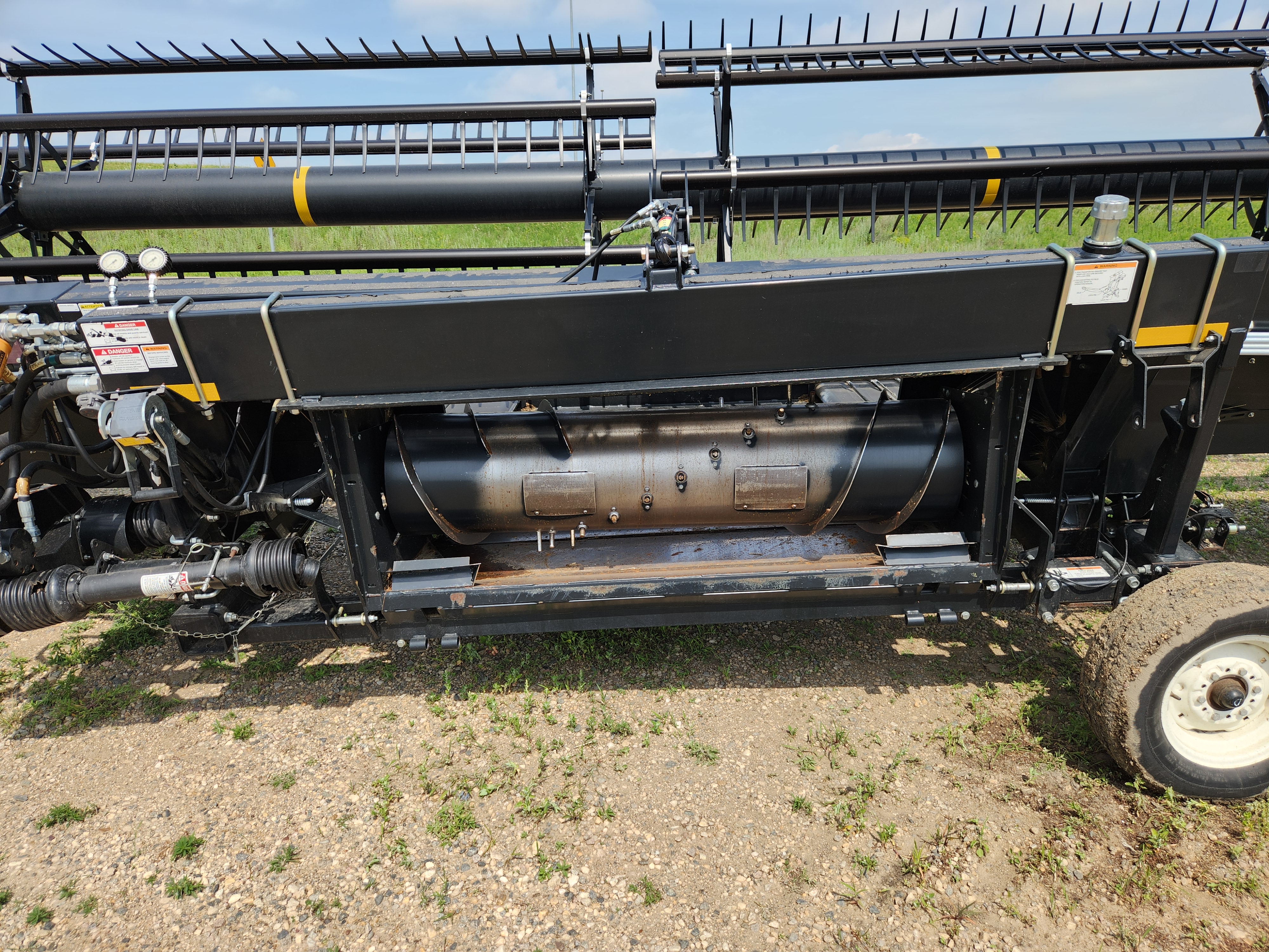 2016 Honey Bee SP36 Header Draper