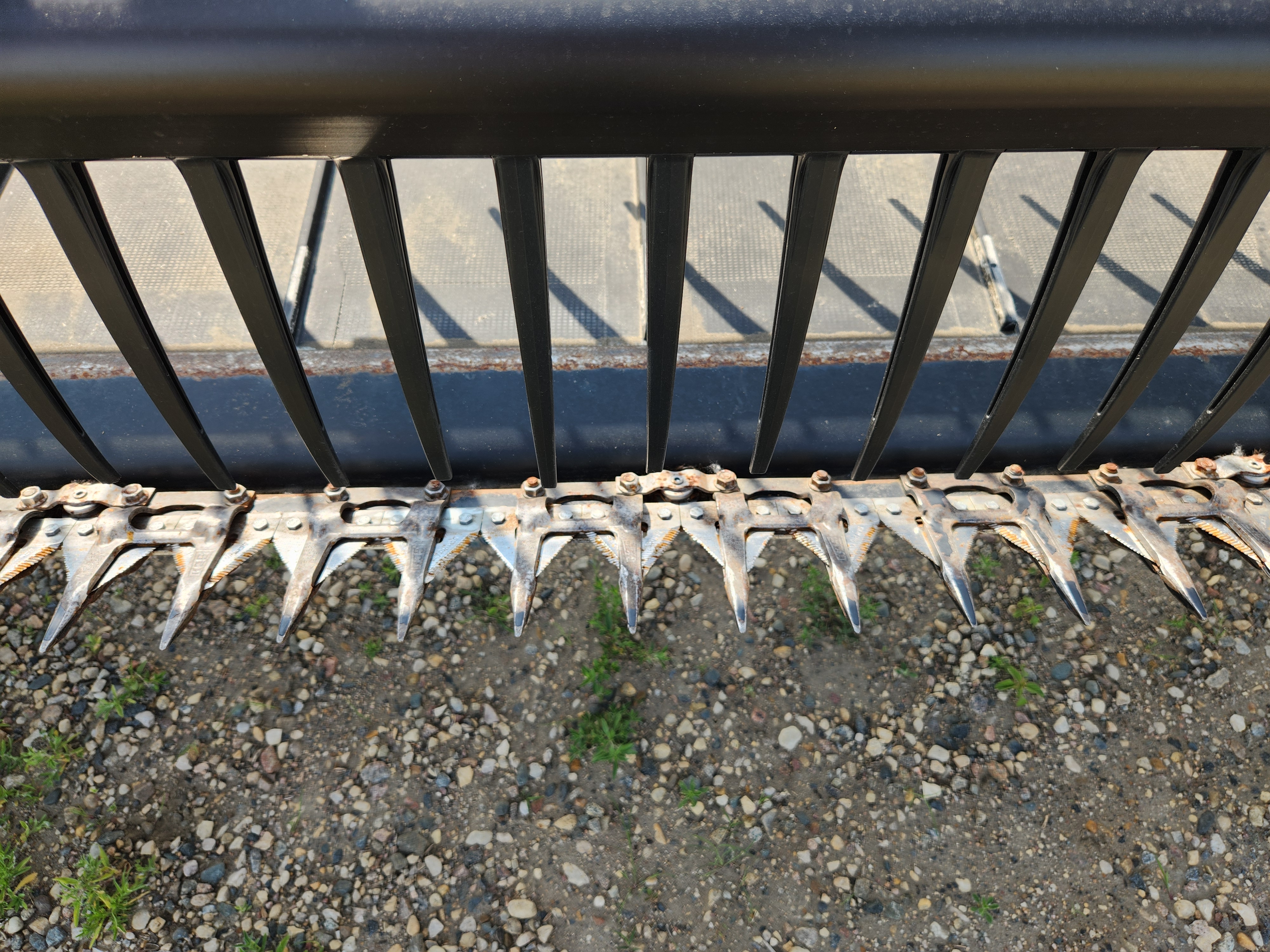 2016 Honey Bee SP36 Header Draper