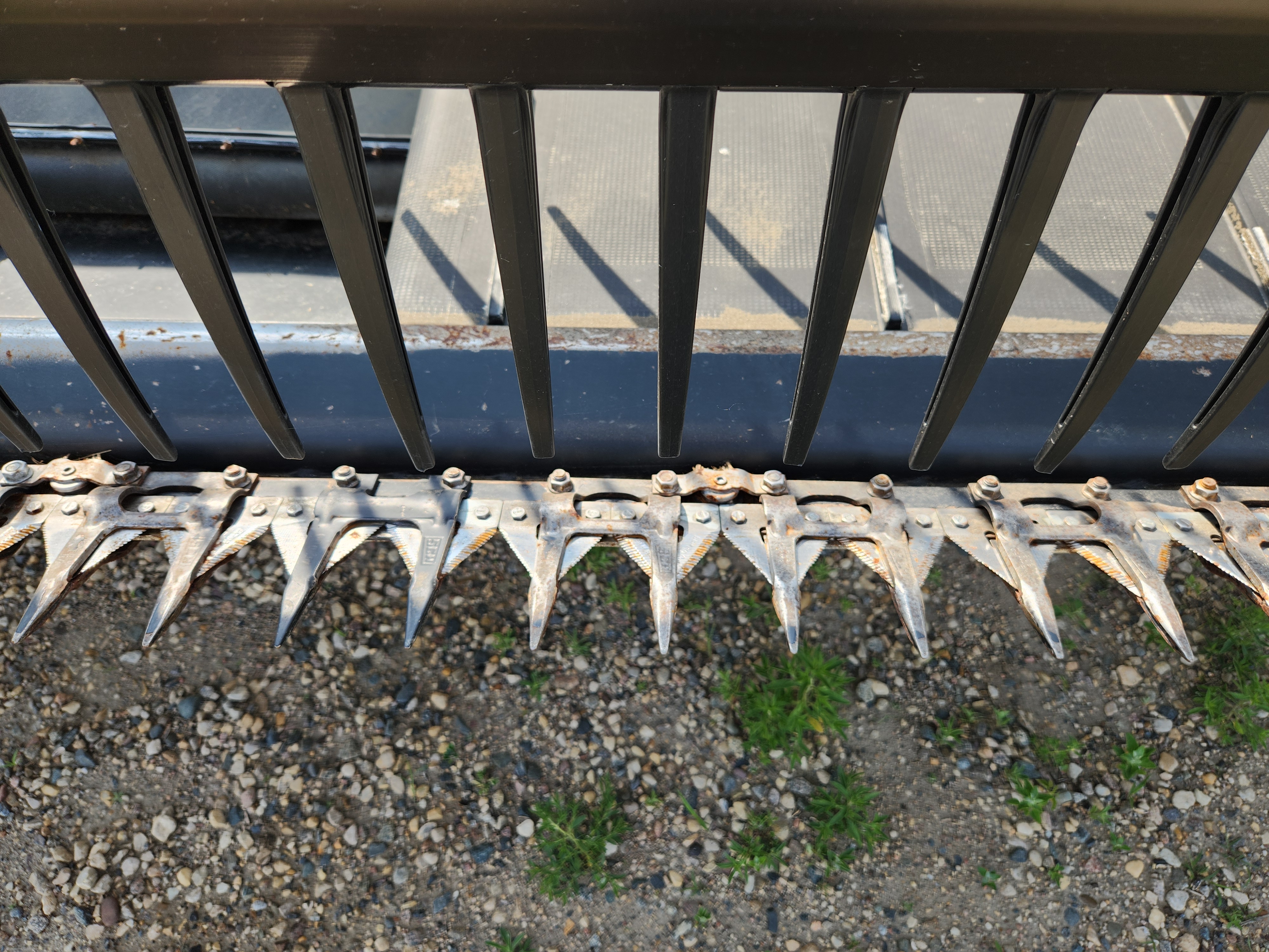 2016 Honey Bee SP36 Header Draper