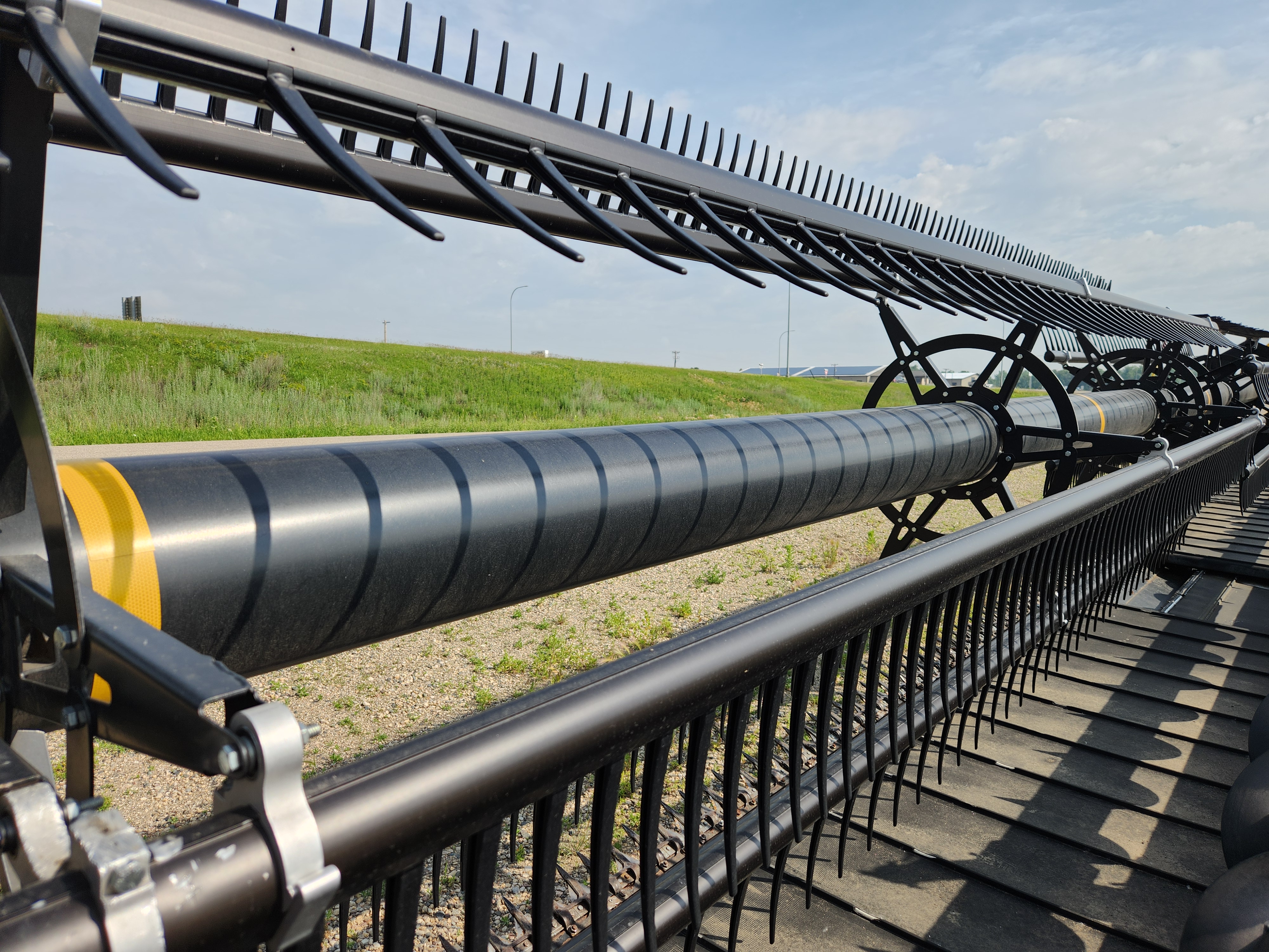 2016 Honey Bee SP36 Header Draper