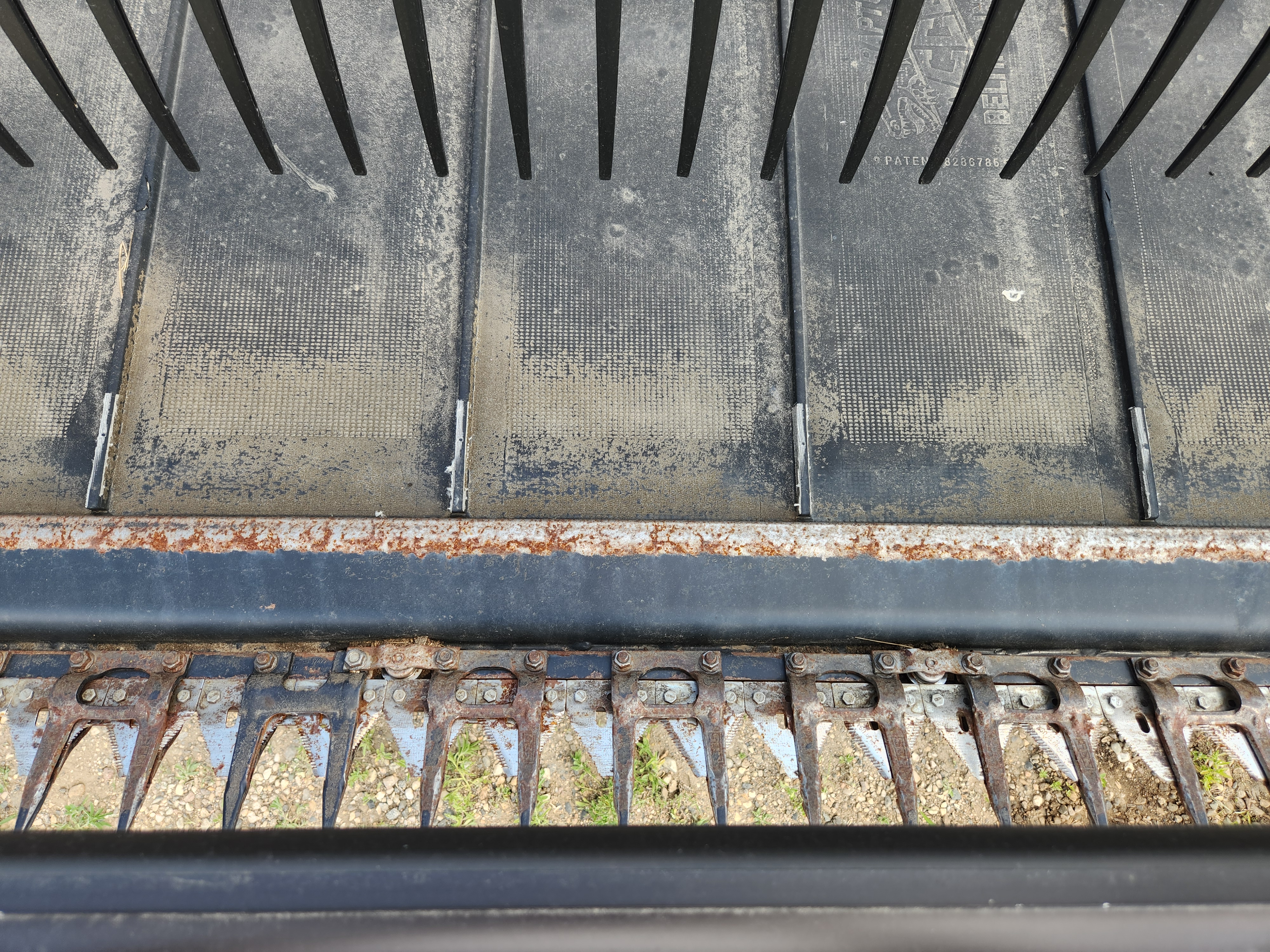 2018 Honey Bee SP36 Header Draper