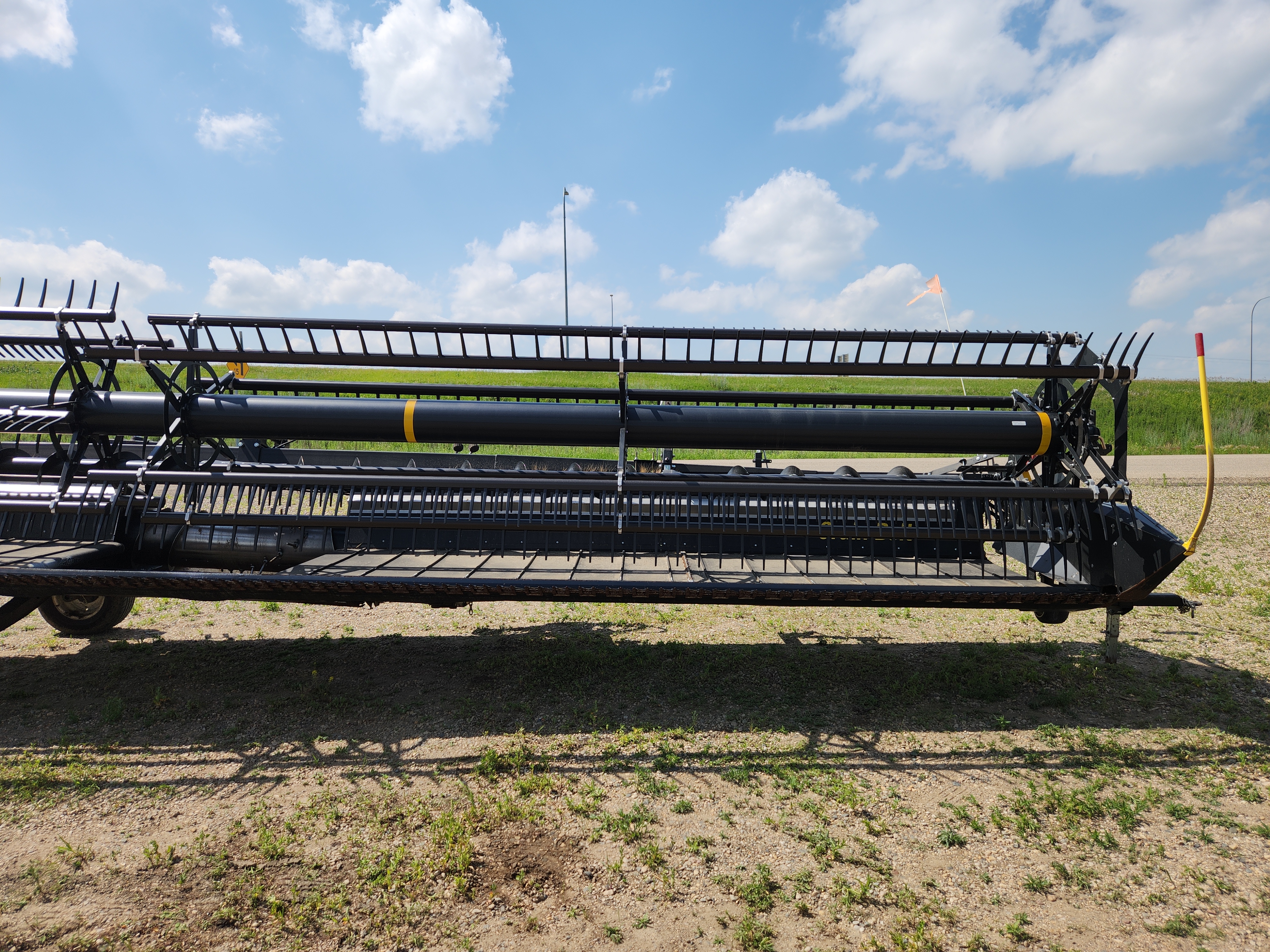2018 Honey Bee SP36 Header Draper
