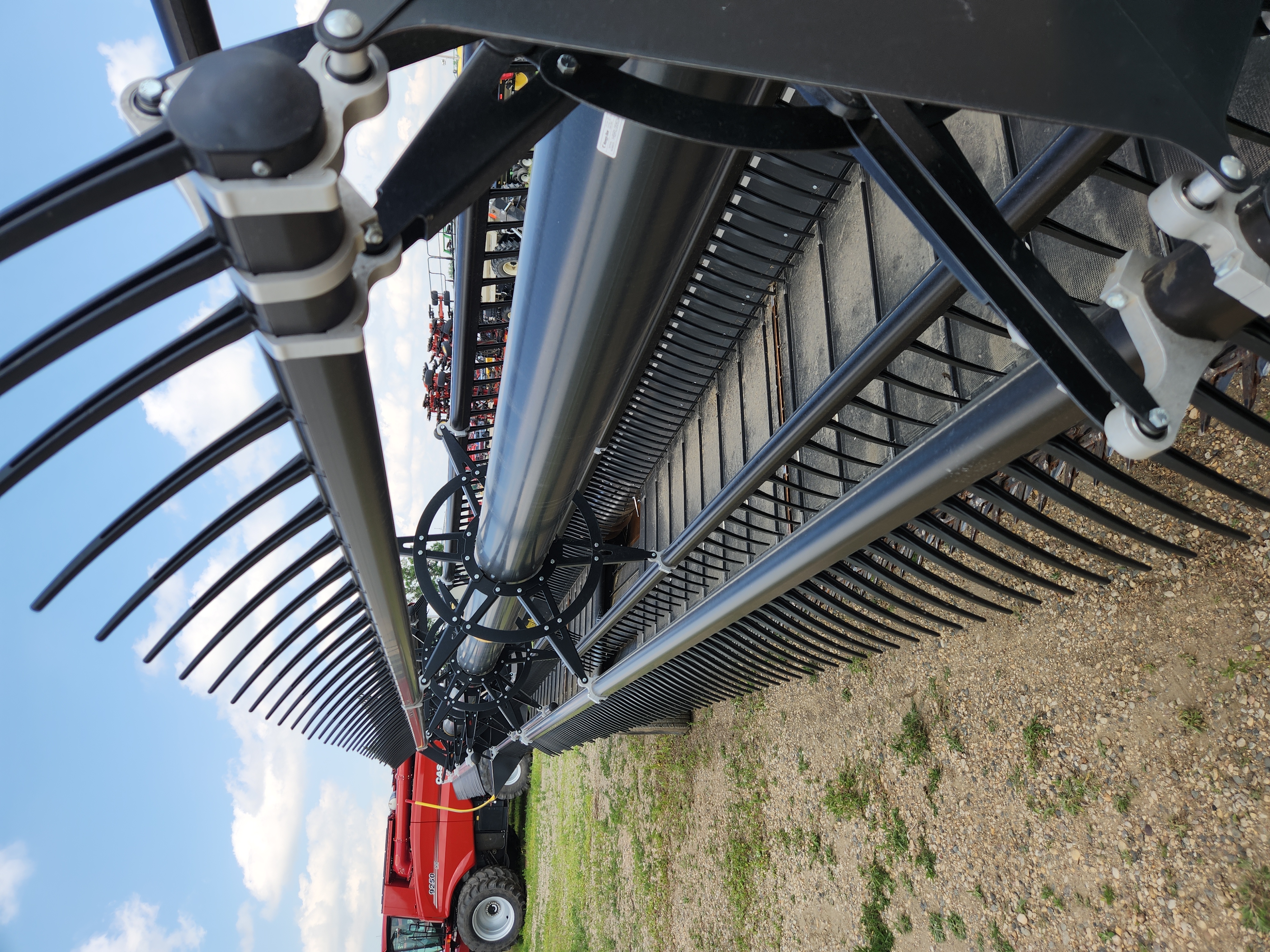 2018 Honey Bee SP36 Header Draper
